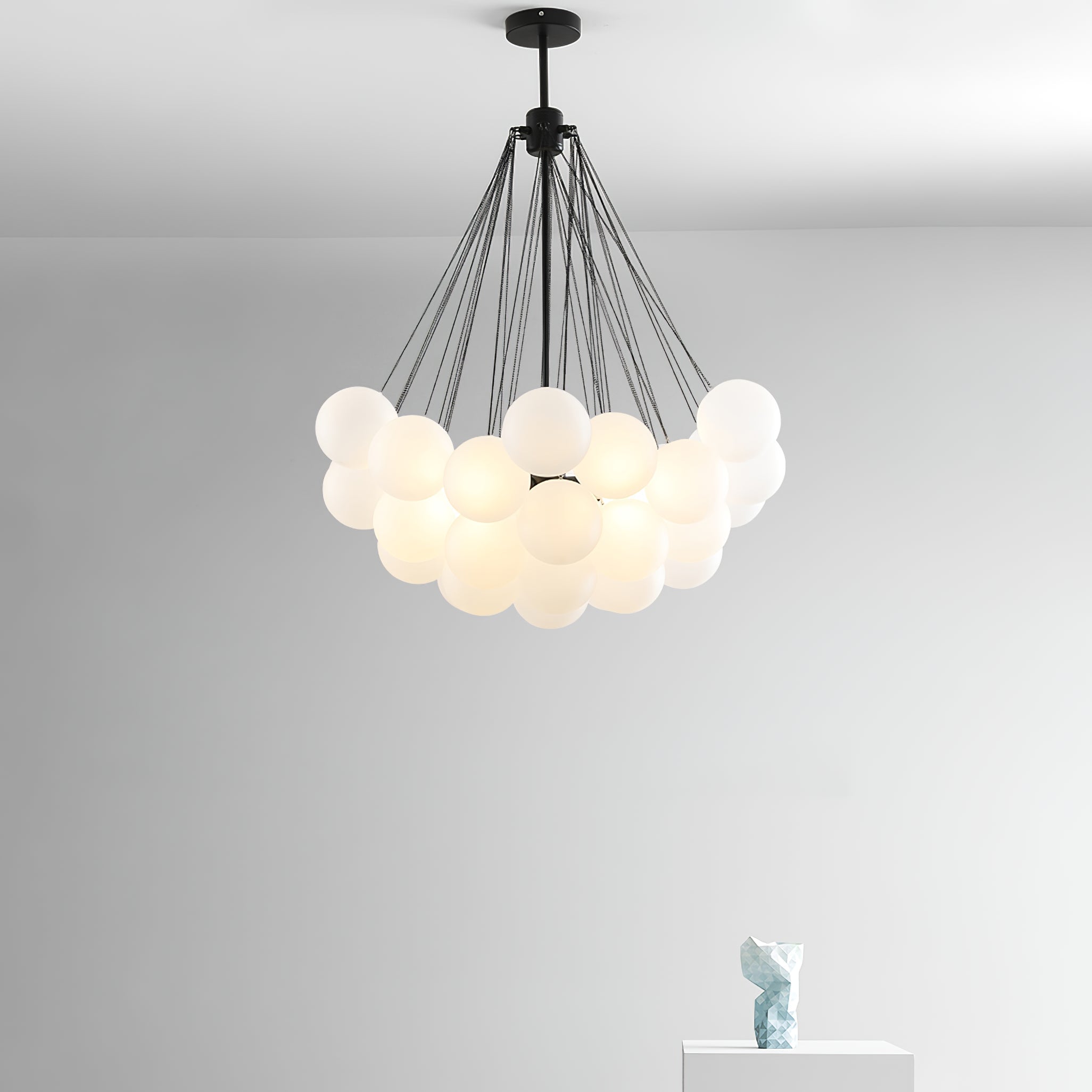 Aloralo Globe Chandelier