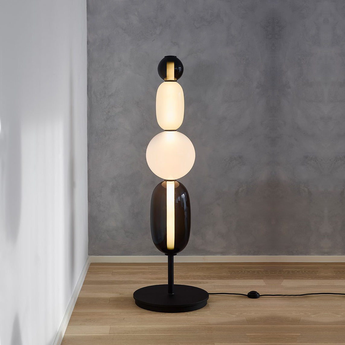 Borivon Sculptural Table Lamp