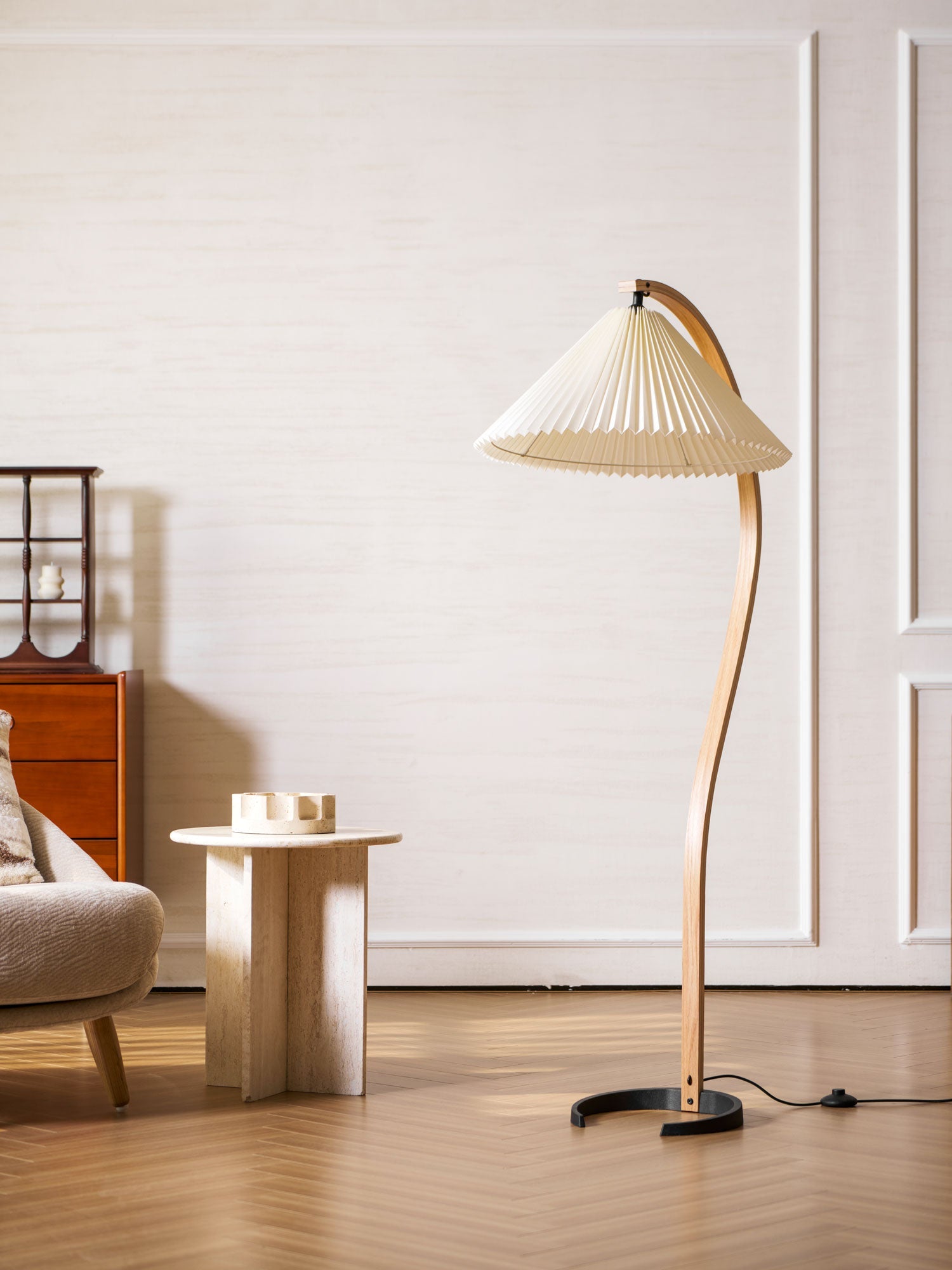 Alella Sculptural Floor Lamp