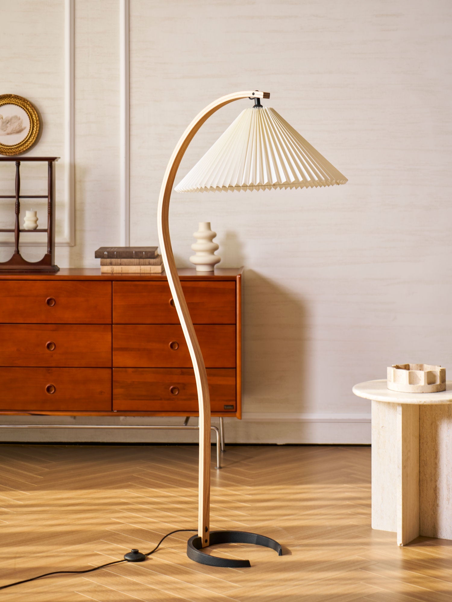 Alella Sculptural Floor Lamp