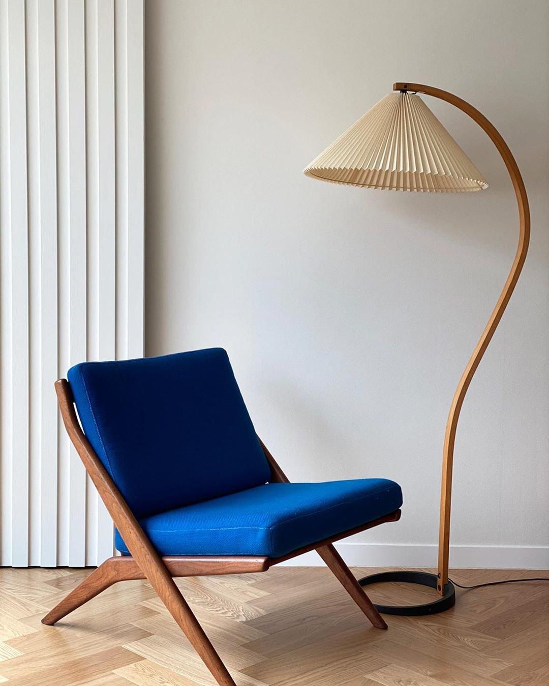 Alella Sculptural Floor Lamp