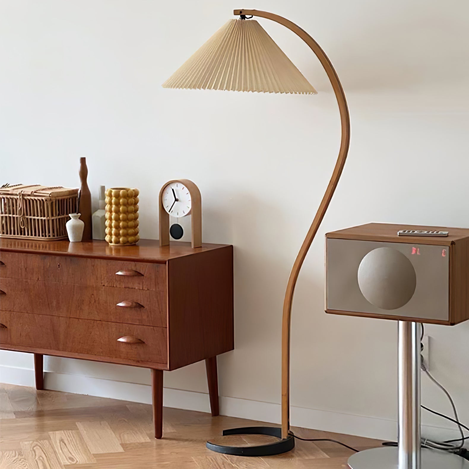 Alella Sculptural Floor Lamp