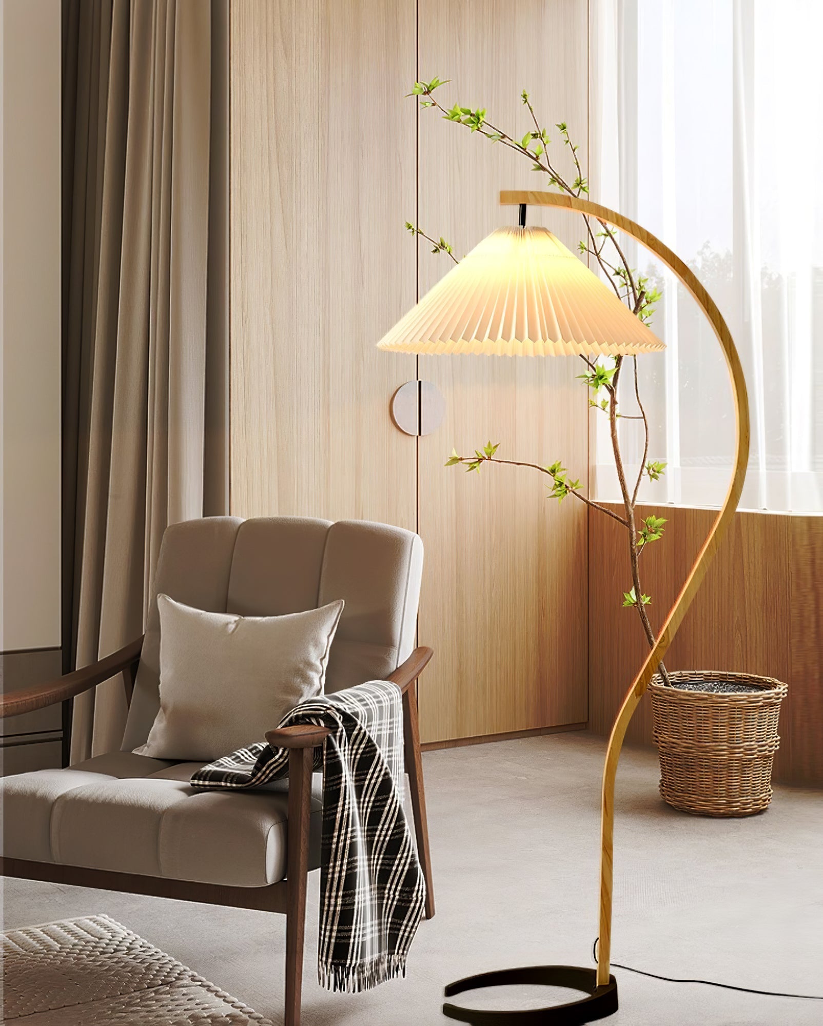 Alella Sculptural Floor Lamp