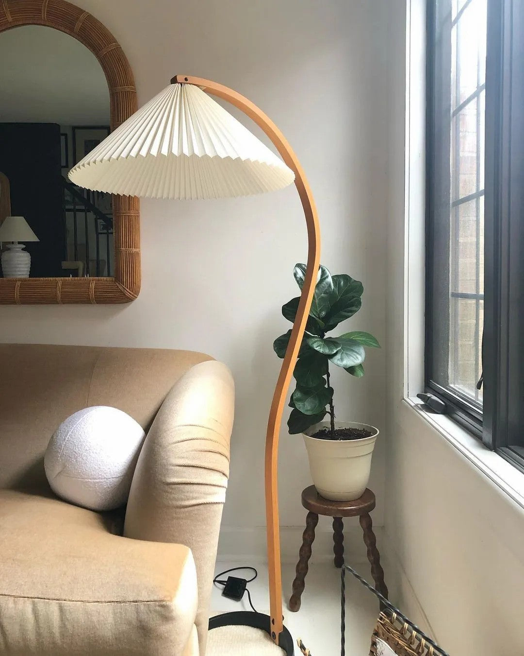Alella Sculptural Floor Lamp