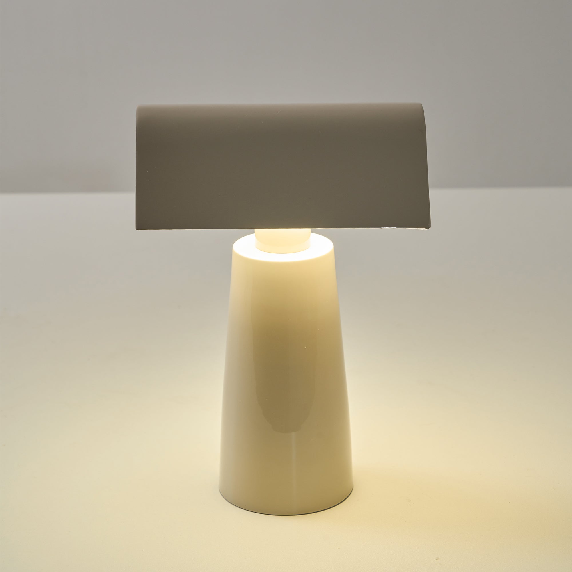 Abento Table Lamp