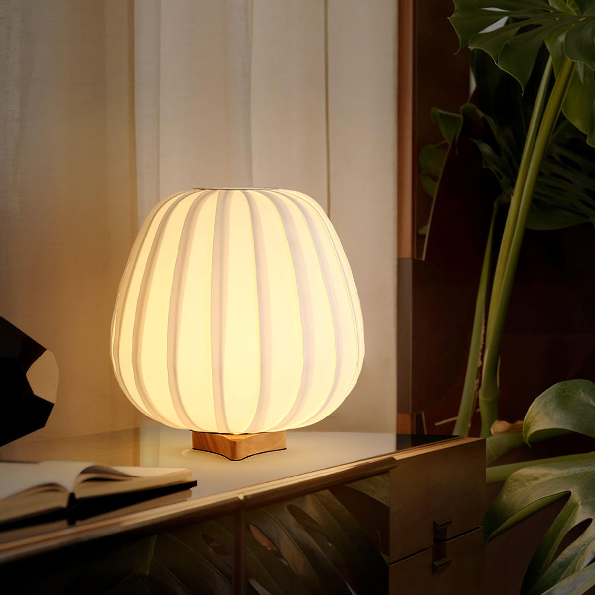 Fabric Minimalist Table Lamp – detail 24