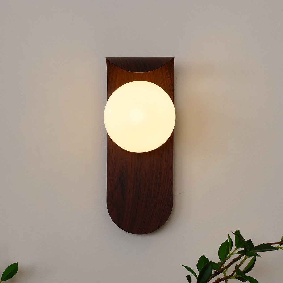 Bumer Outdoor Wall Light