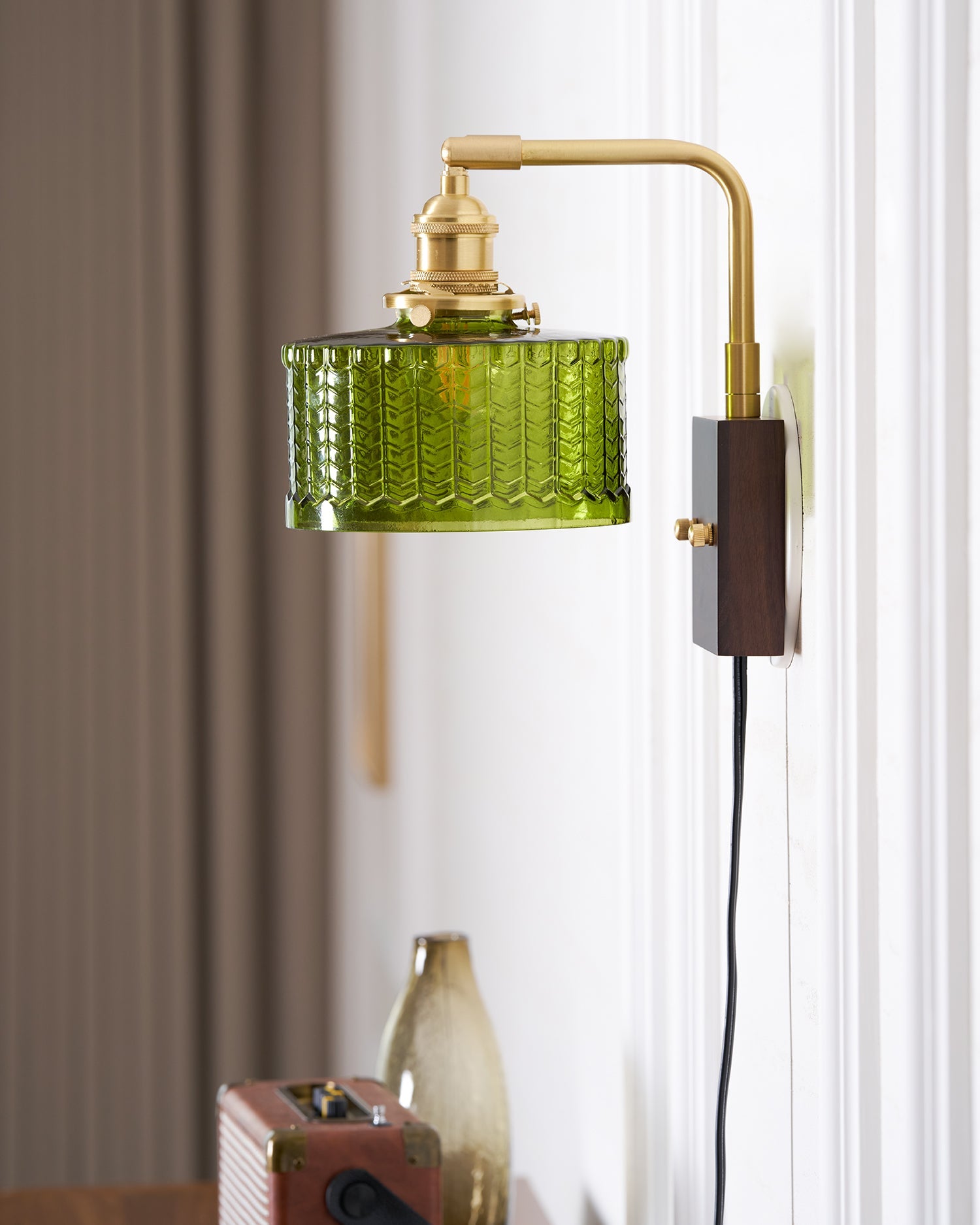 Morelza Plig In Wall Light