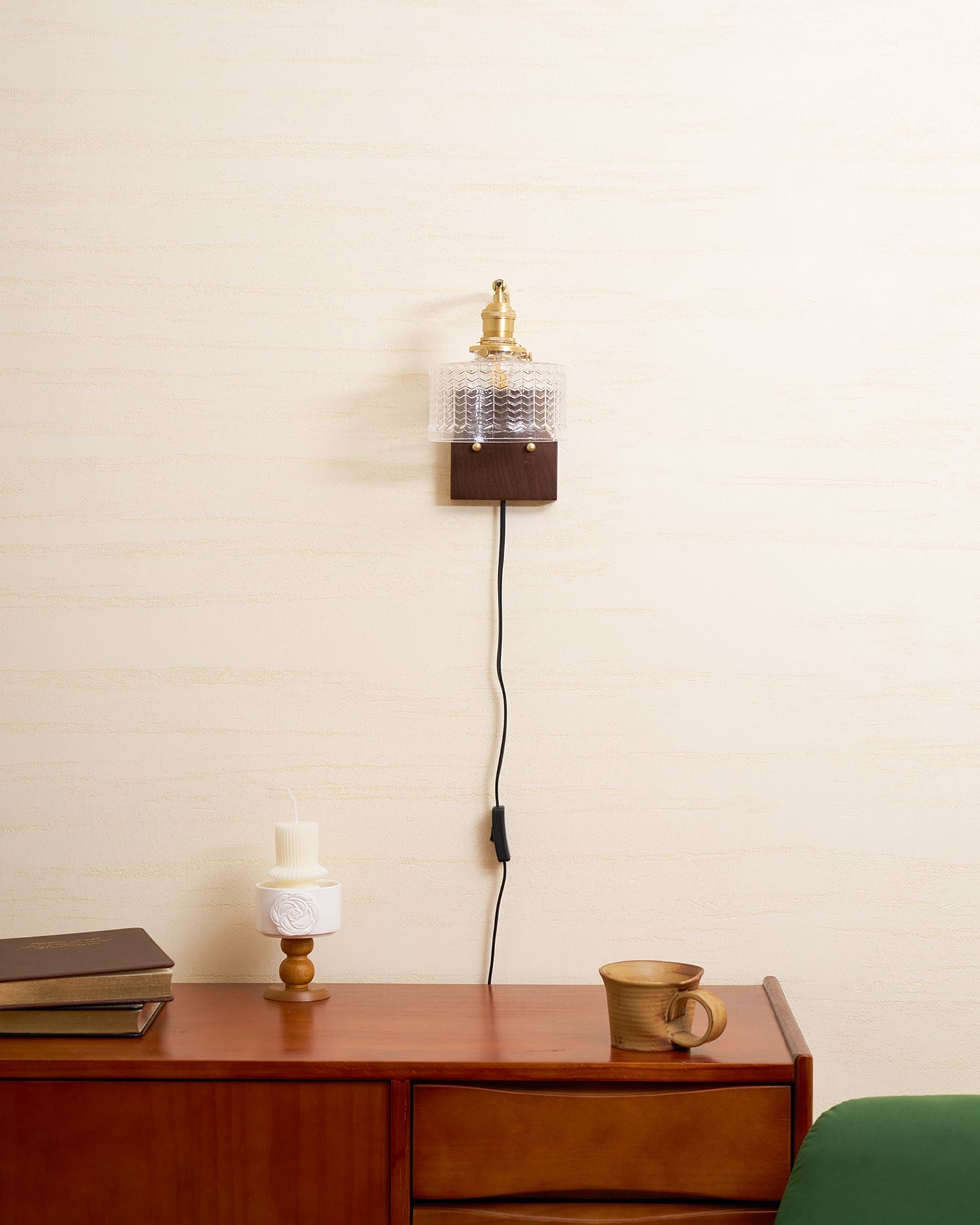Morelza Plig In Wall Light