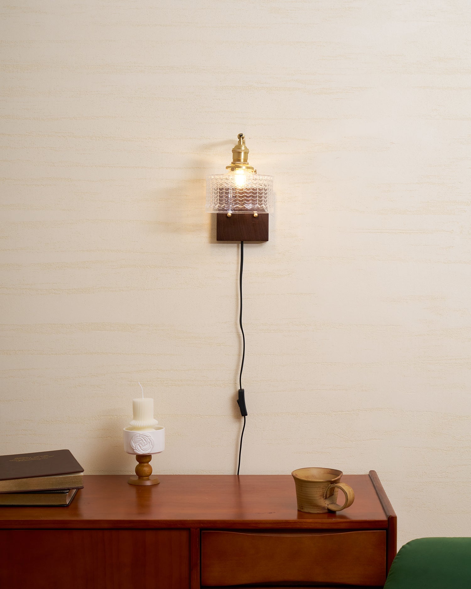 Morelza Plig In Wall Light