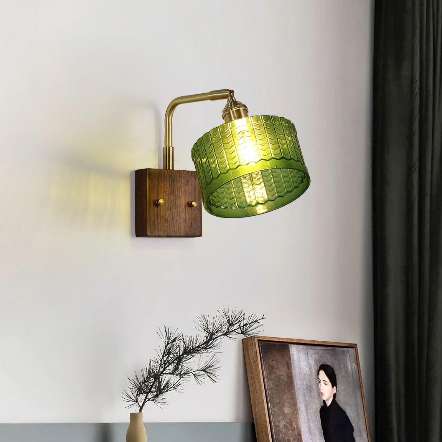 Nuxorel Wall Light