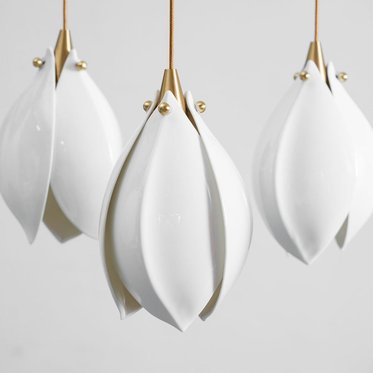 Lifiran Floral Pendant Light