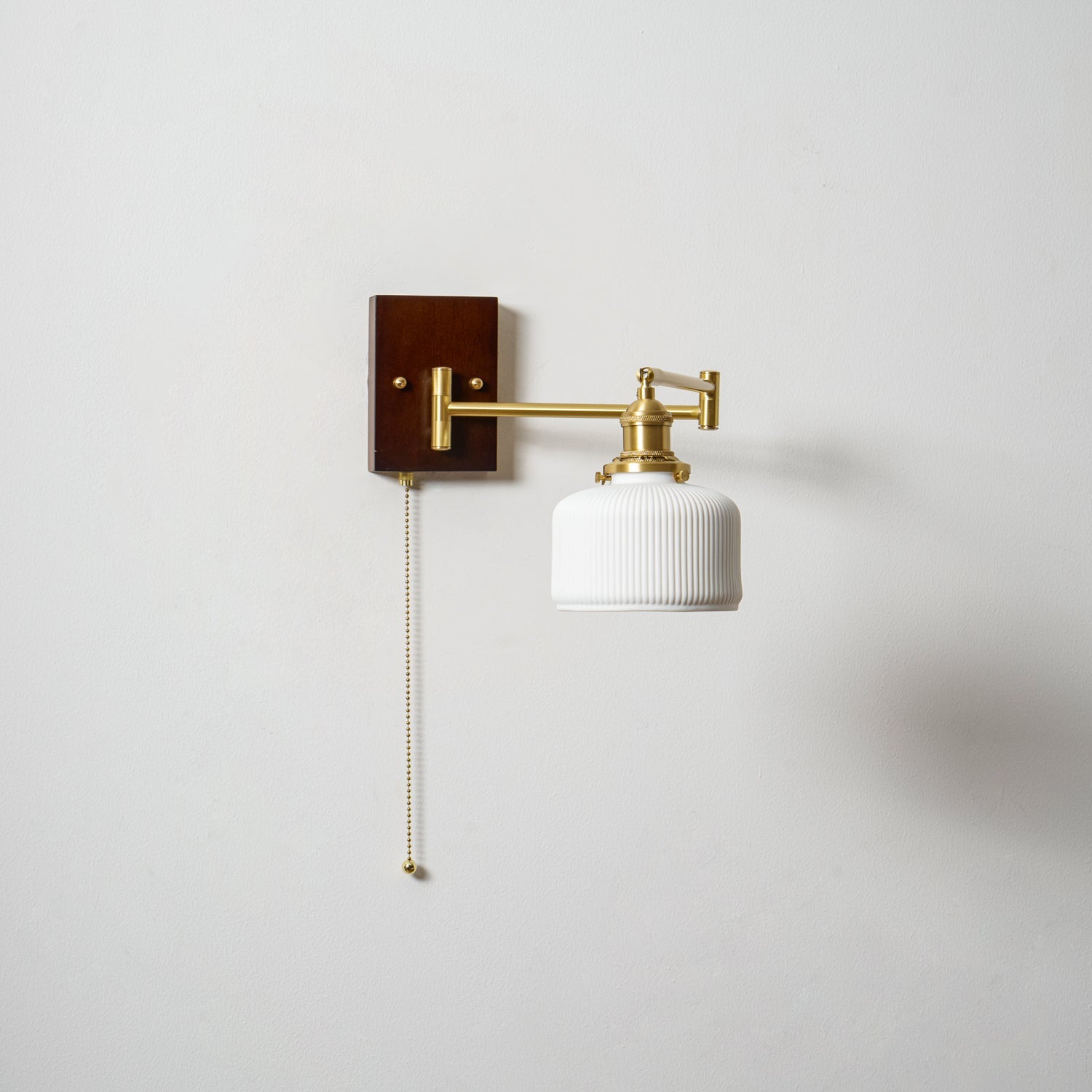 Xiver Geometry Wall Light