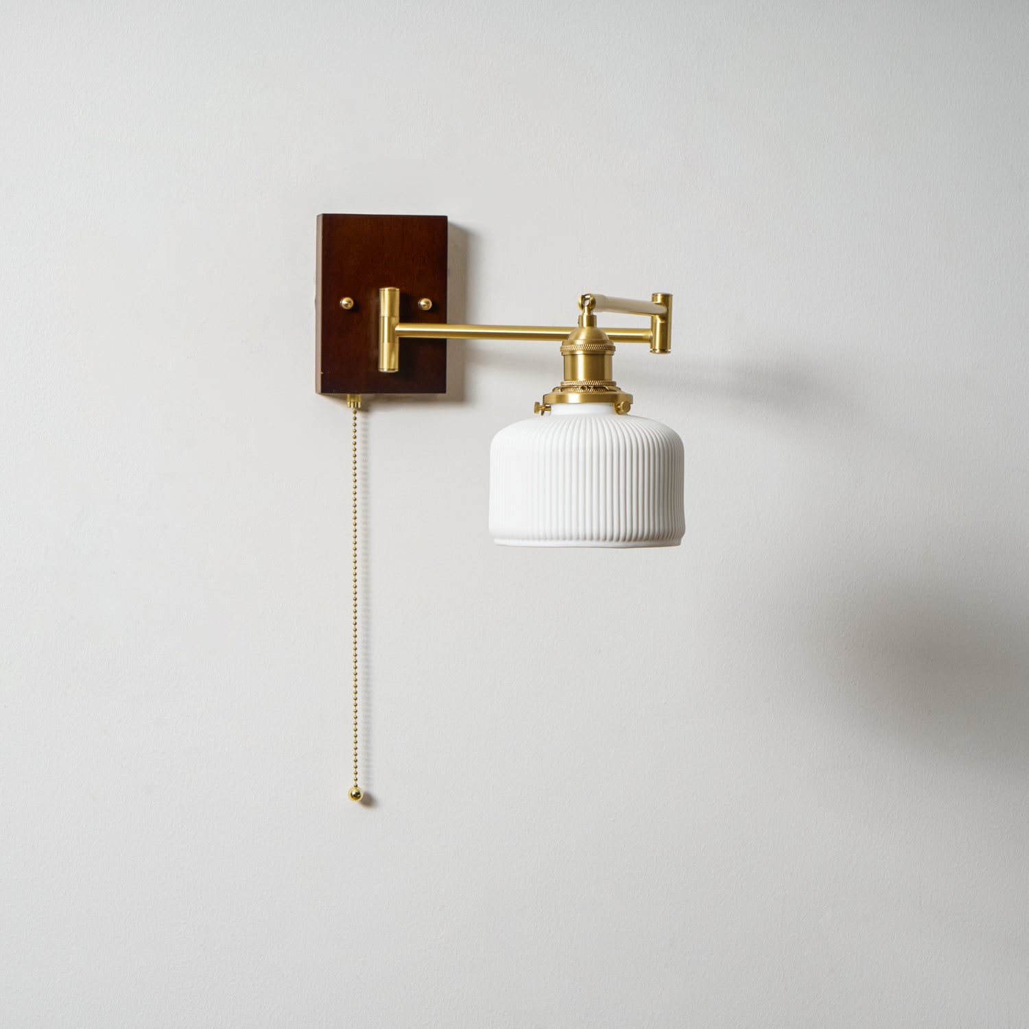 Xiver Geometry Wall Light