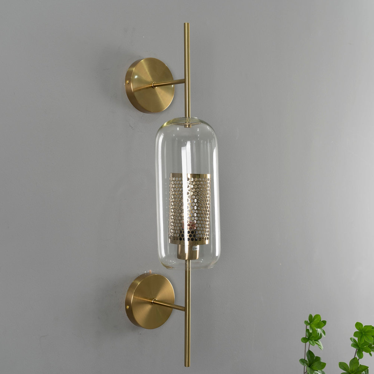 Toka Wall Light