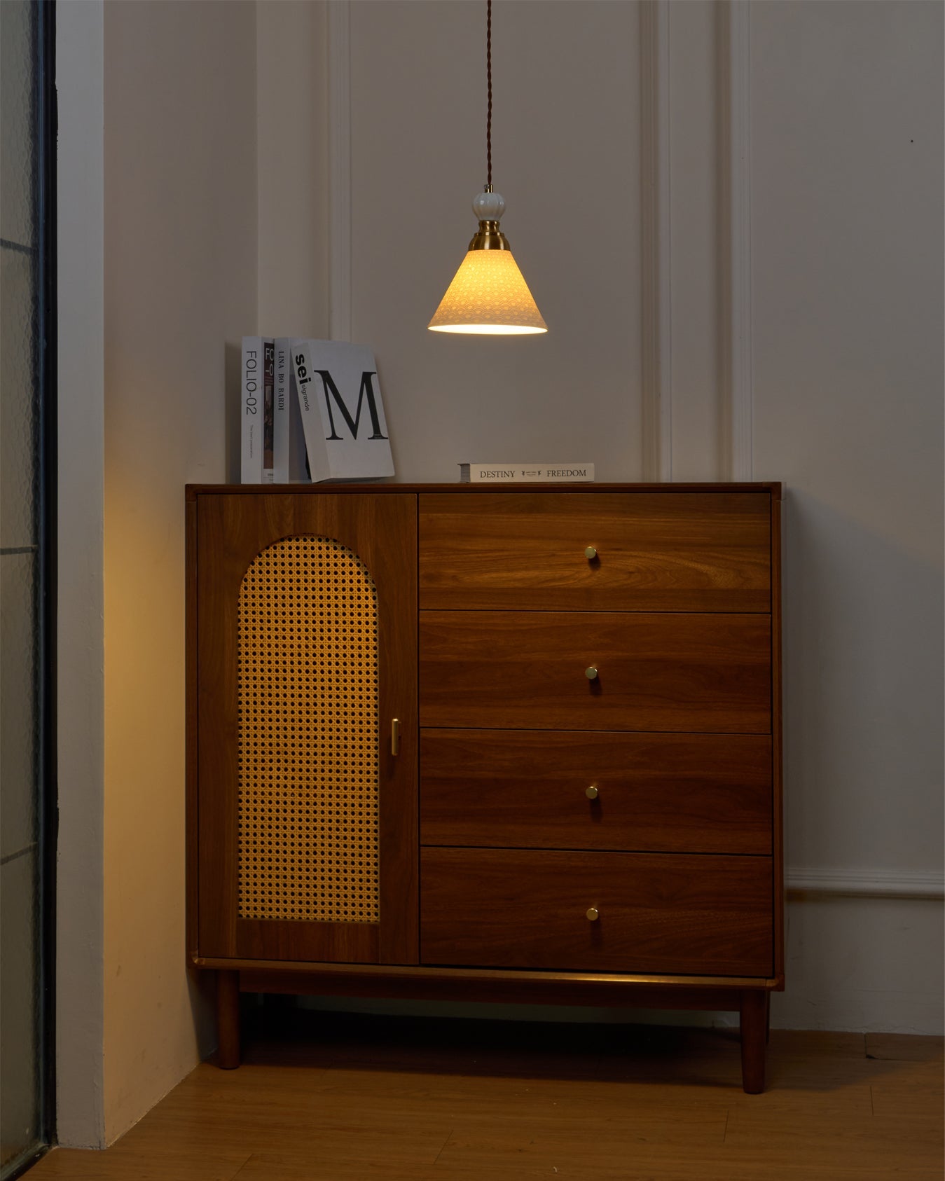 Edari Pendant Light