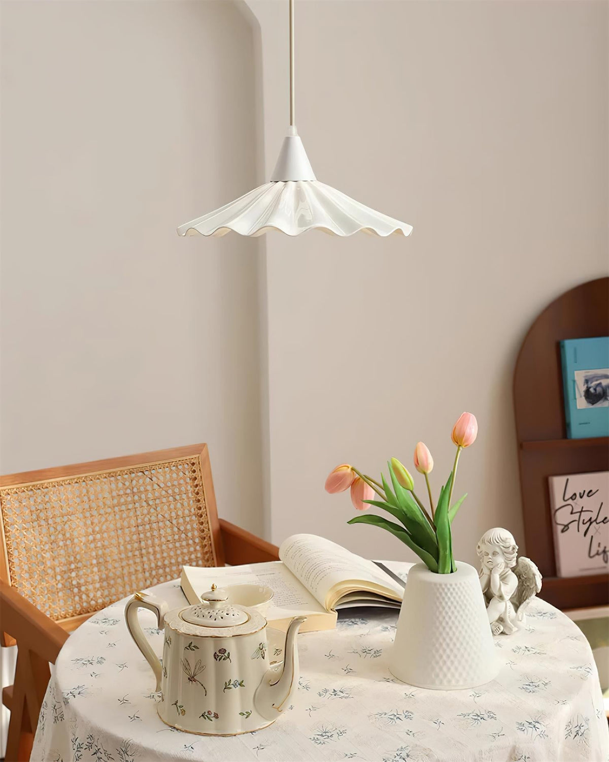 Fevi Ribbed Pendant Light