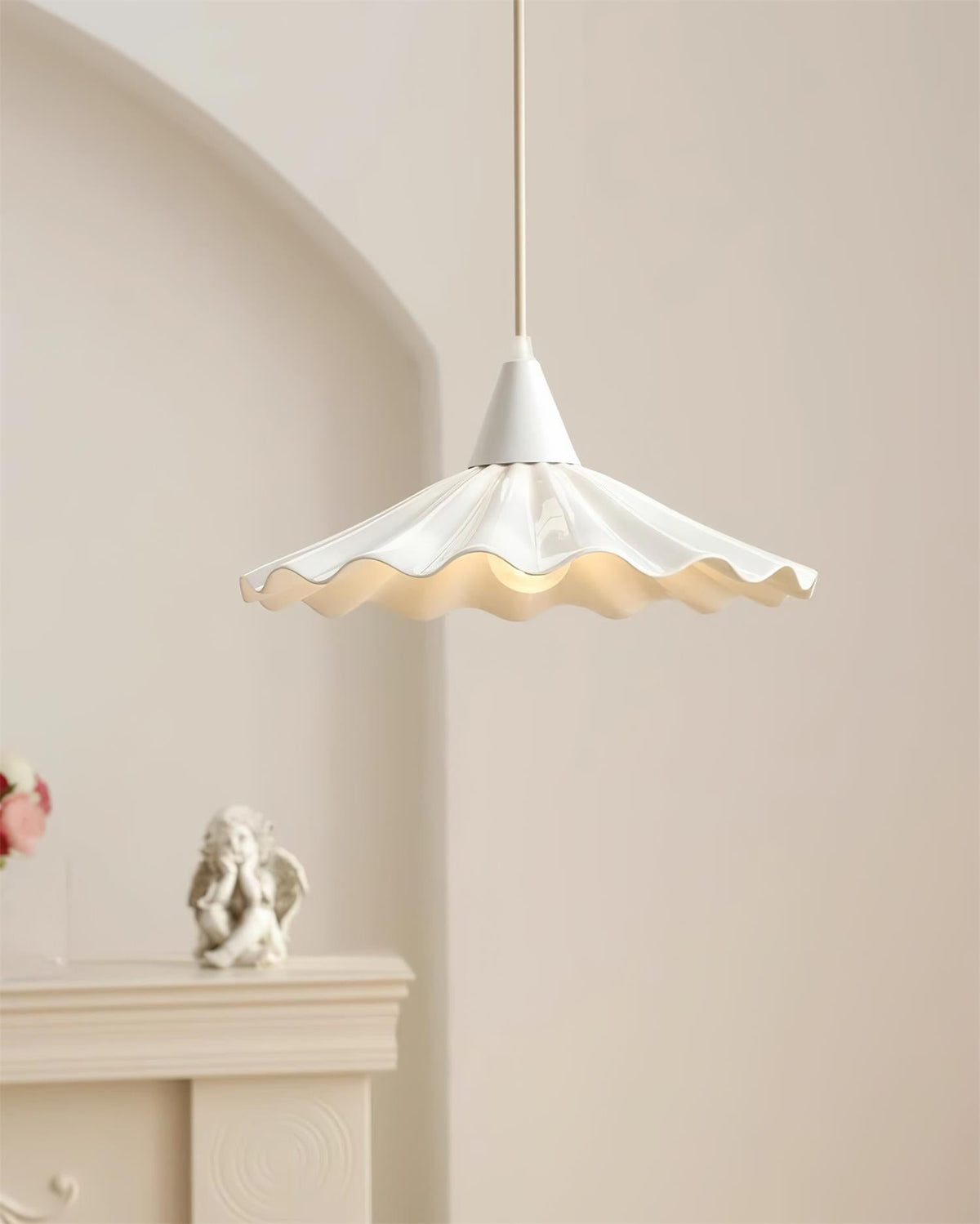 Fevi Ribbed Pendant Light