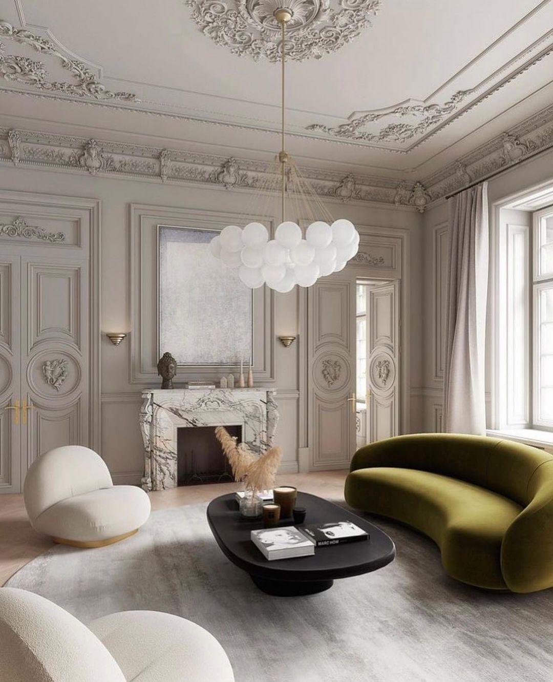 Aloralo Globe Chandelier