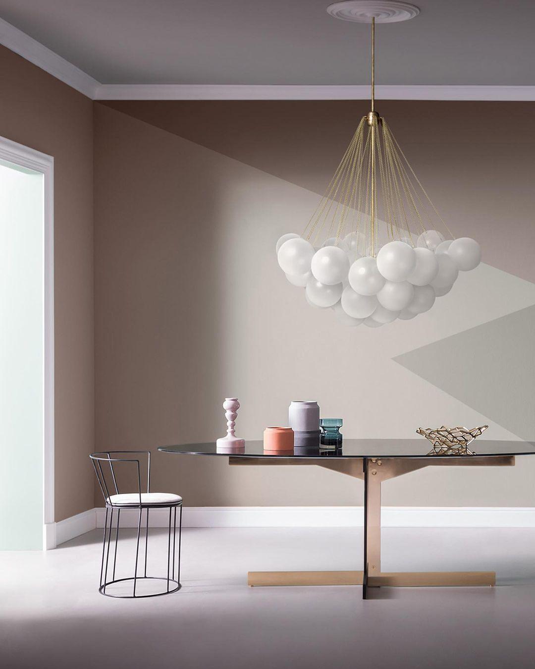 Aloralo Globe Chandelier