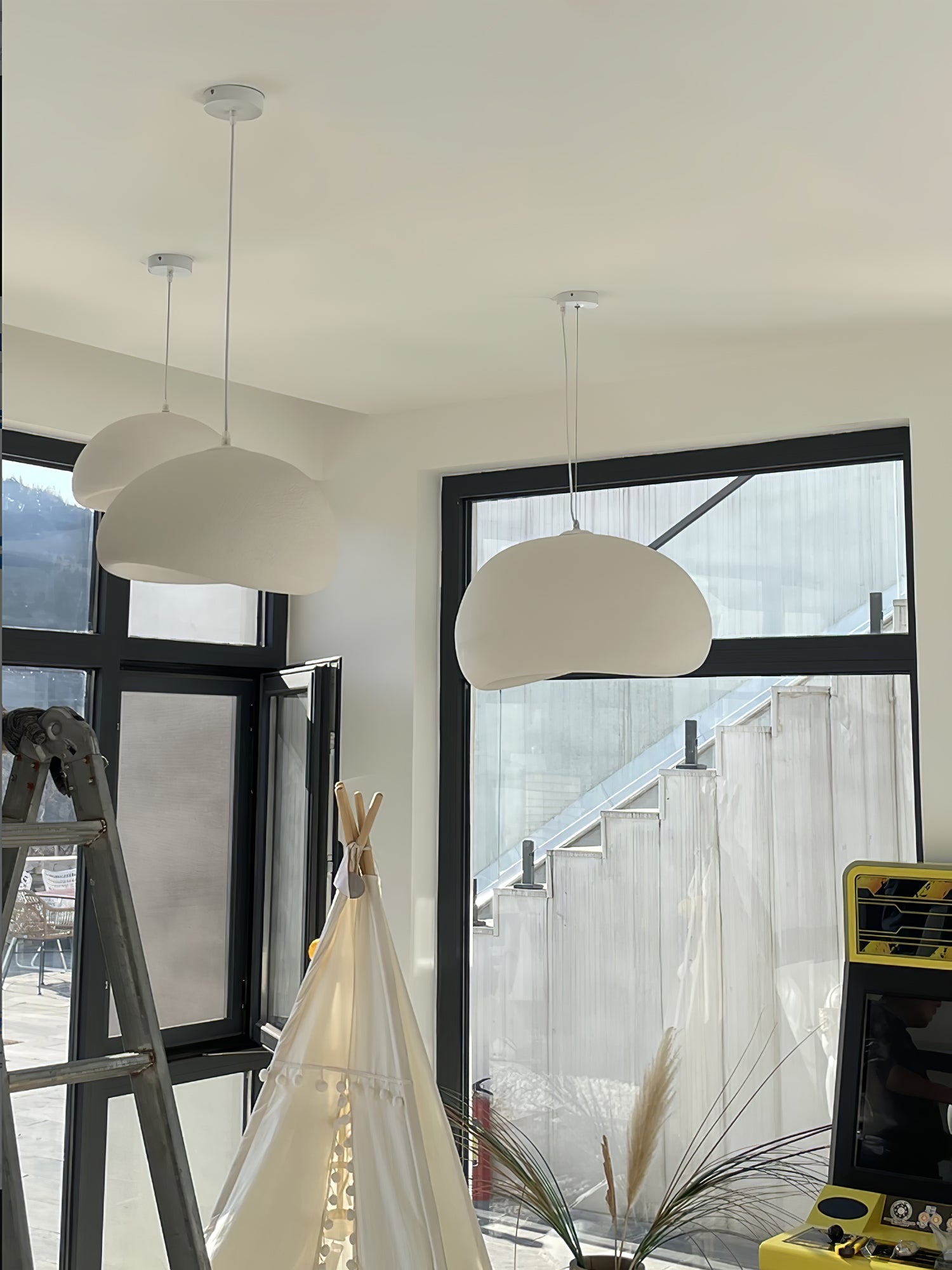 Alelvenor Cloud Pendant Light