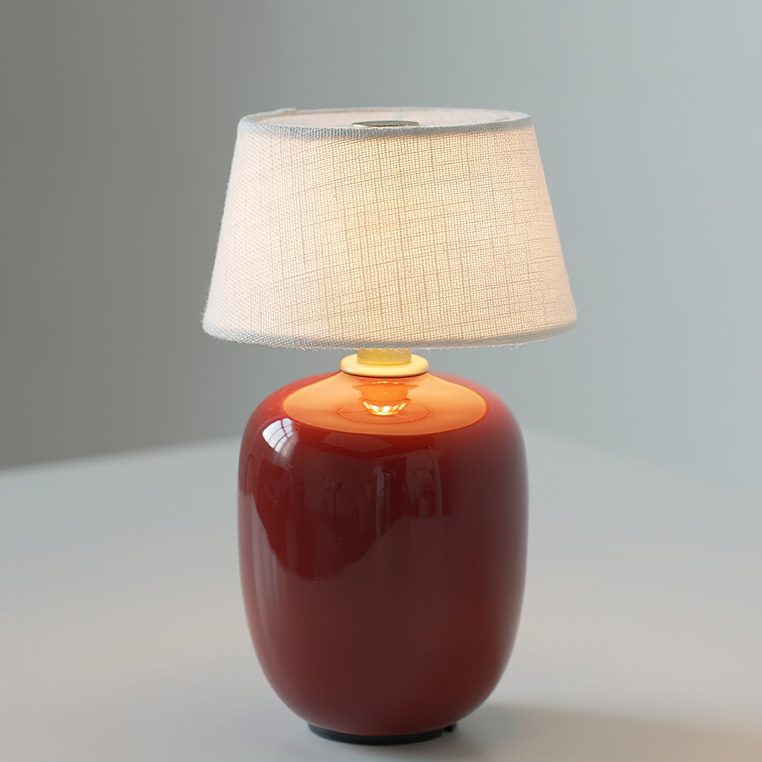 Arilano Outdoor Table Lamp