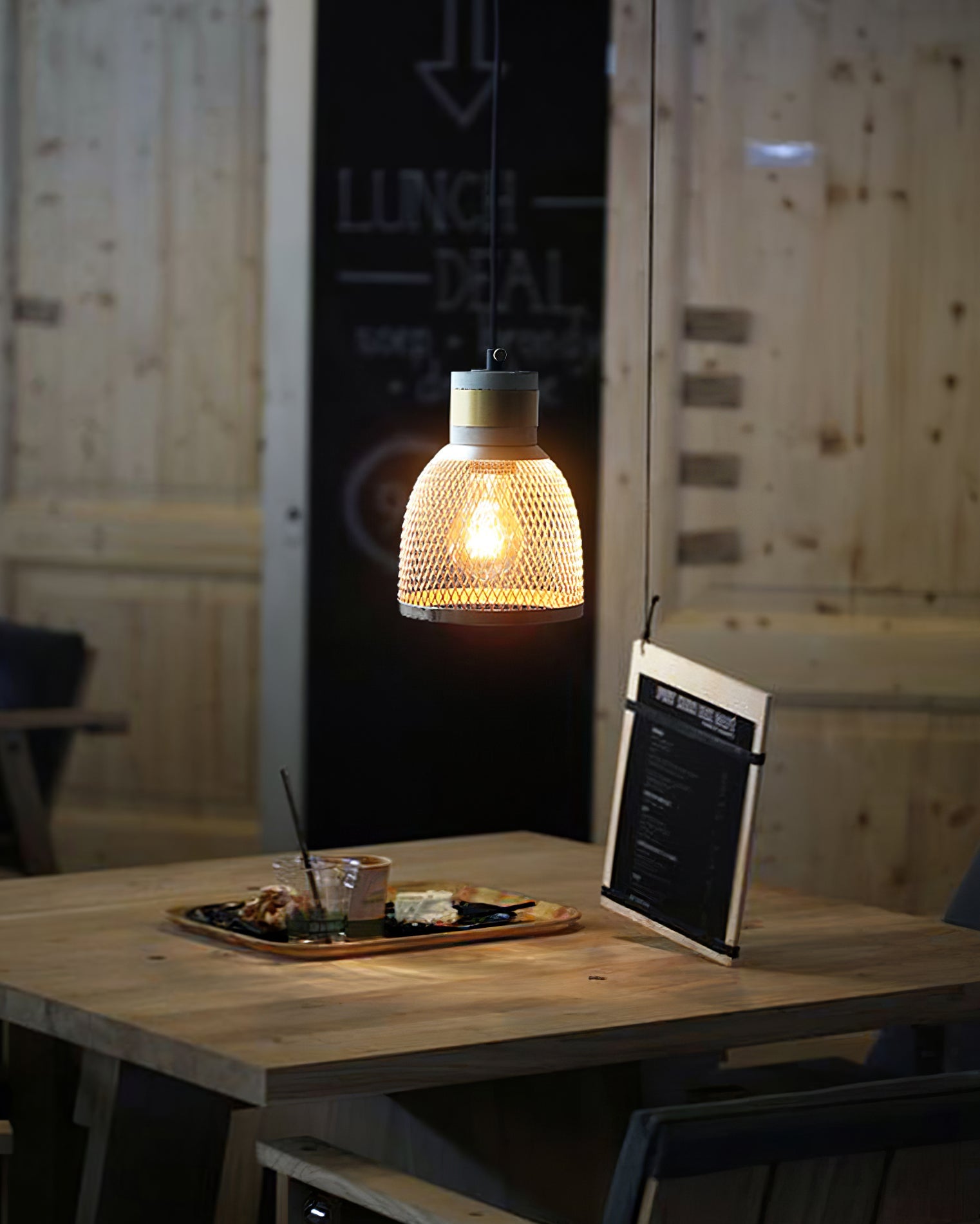 Avero Pendant Light