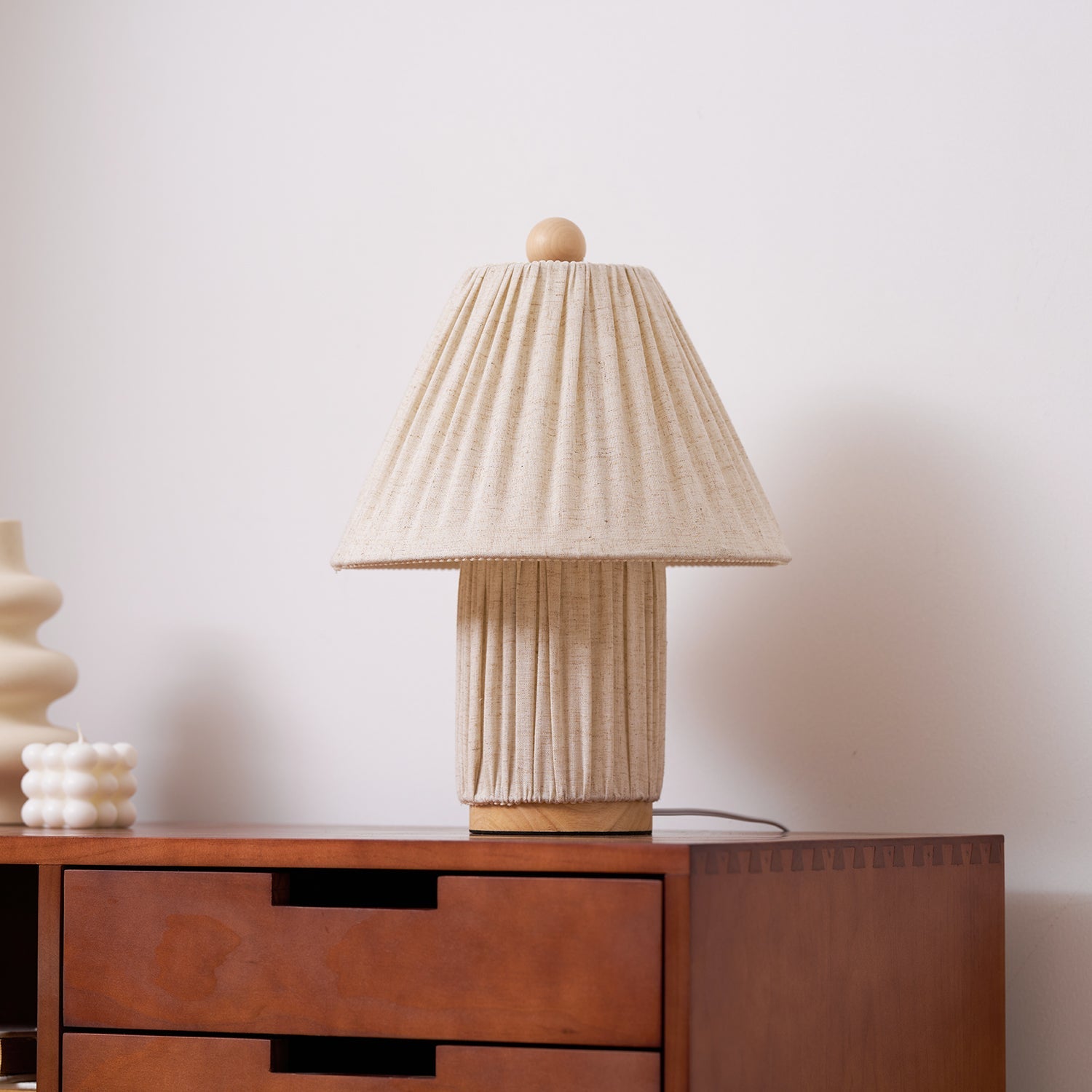 Arzanella Retro Table Lamp