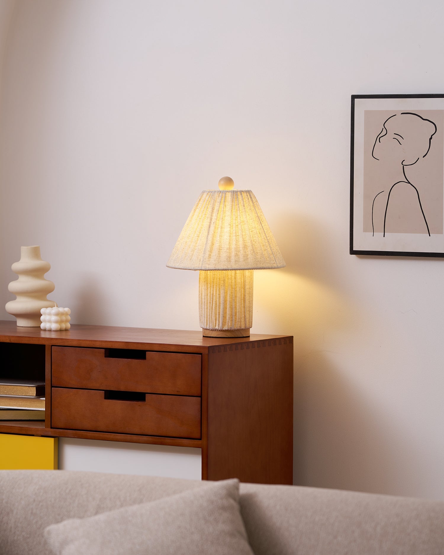 Arzanella Retro Table Lamp