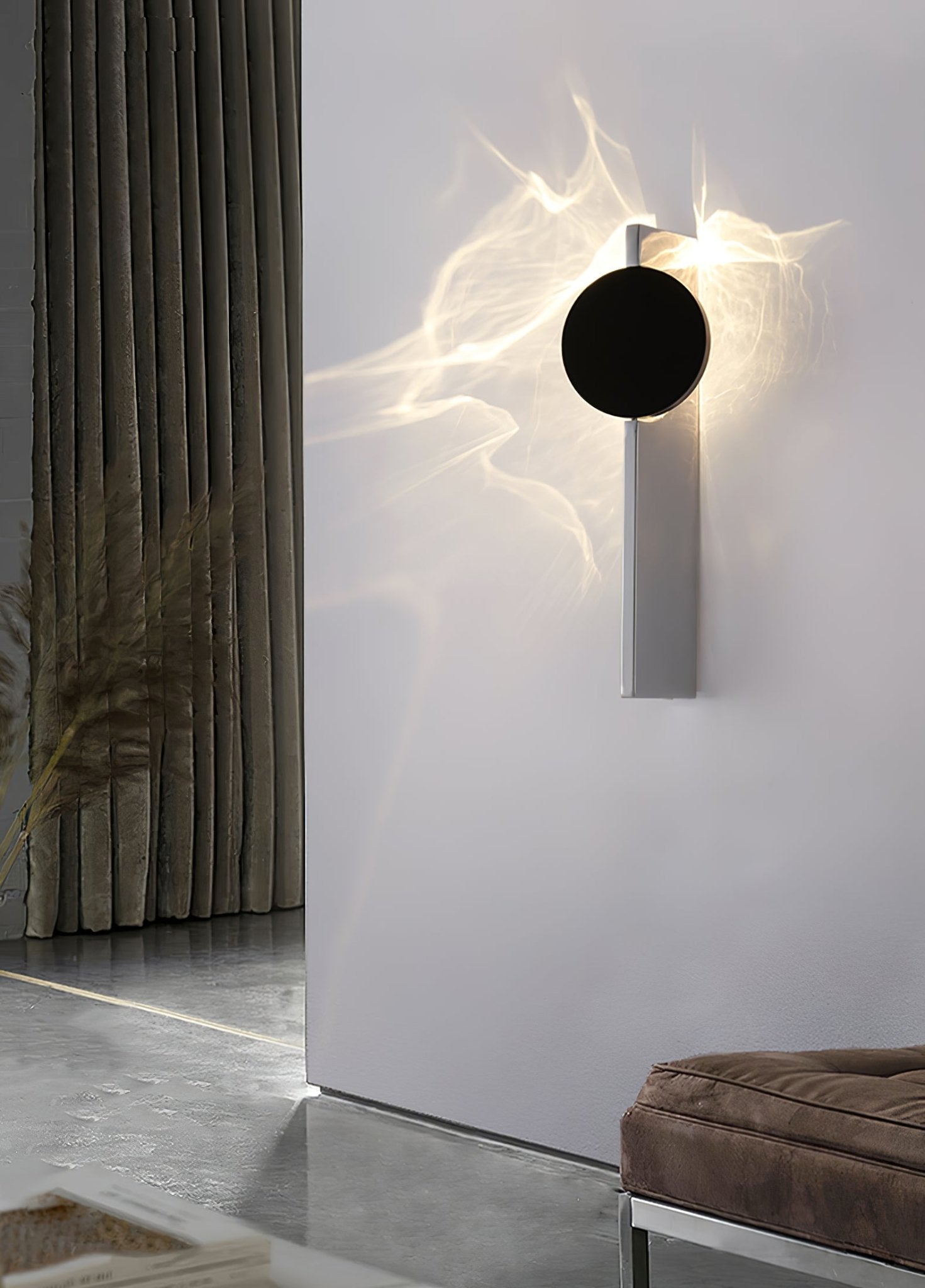 Lomarona Sculptural Wall Light