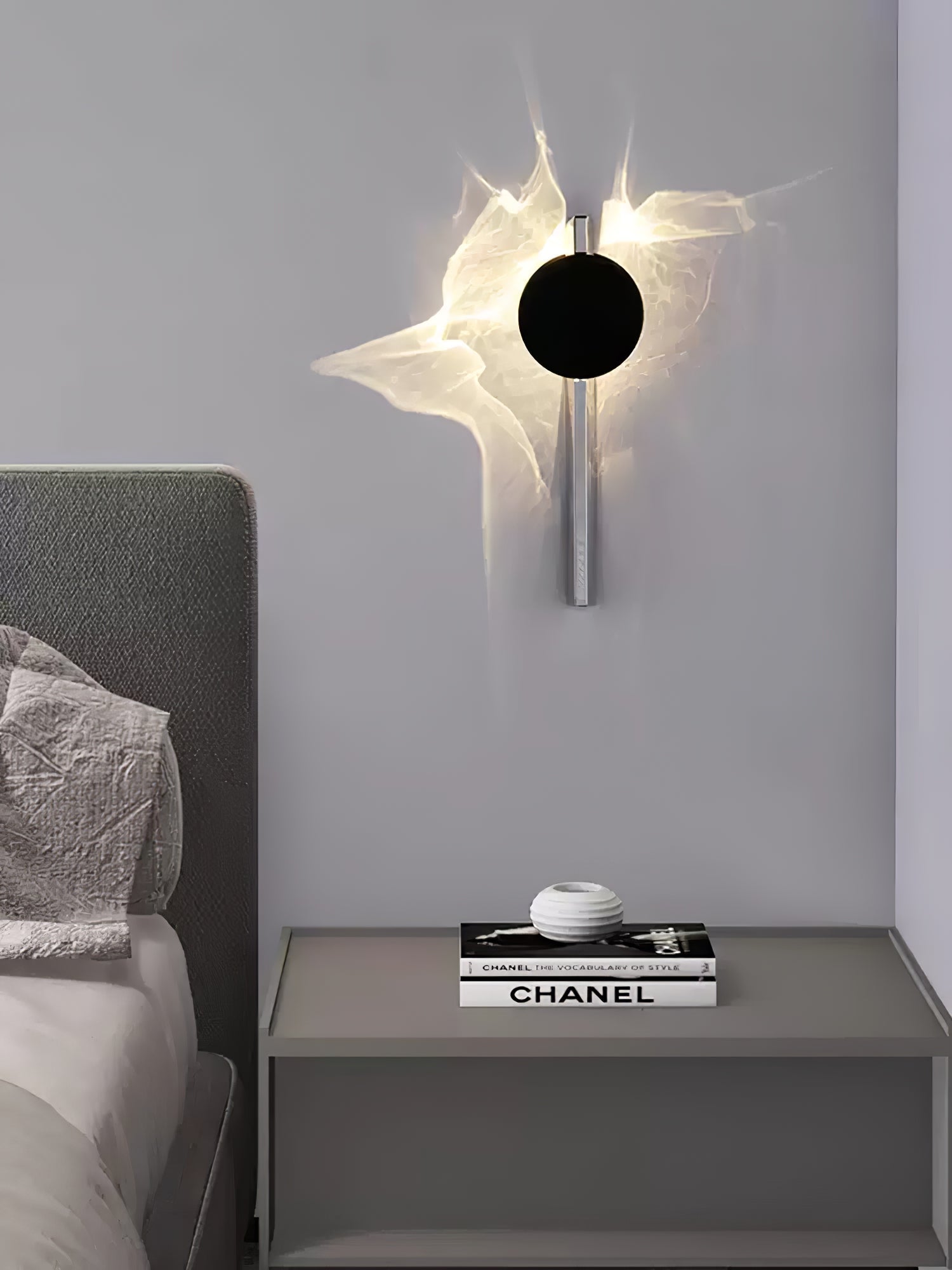 Lomarona Sculptural Wall Light