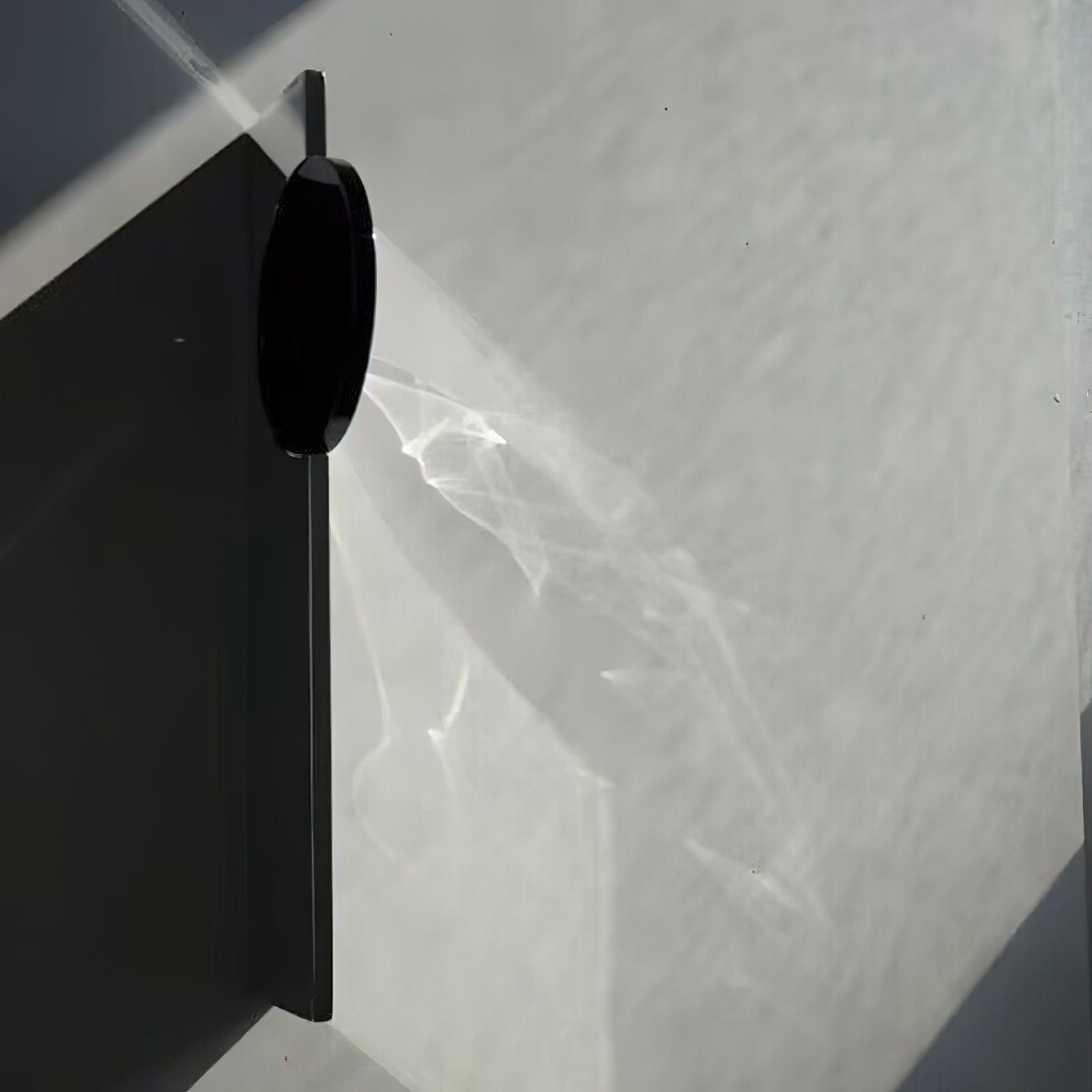 Lomarona Sculptural Wall Light