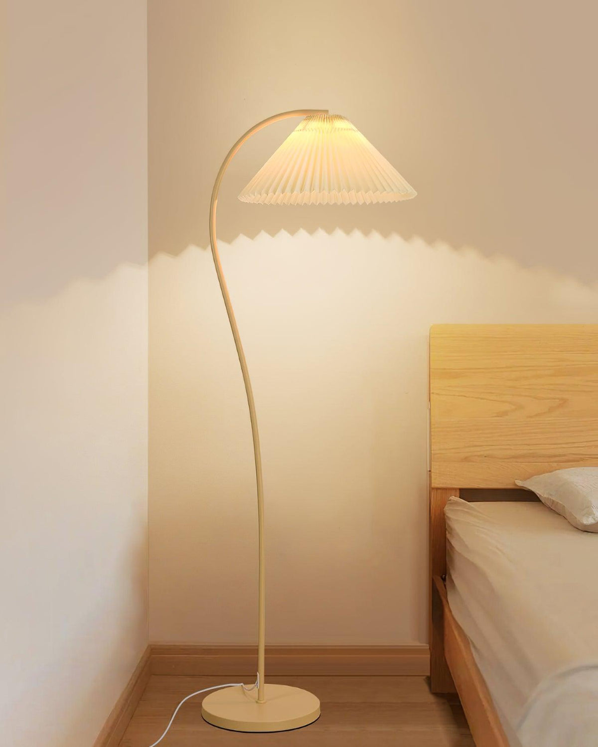 Kide Vintage Floor Lamp