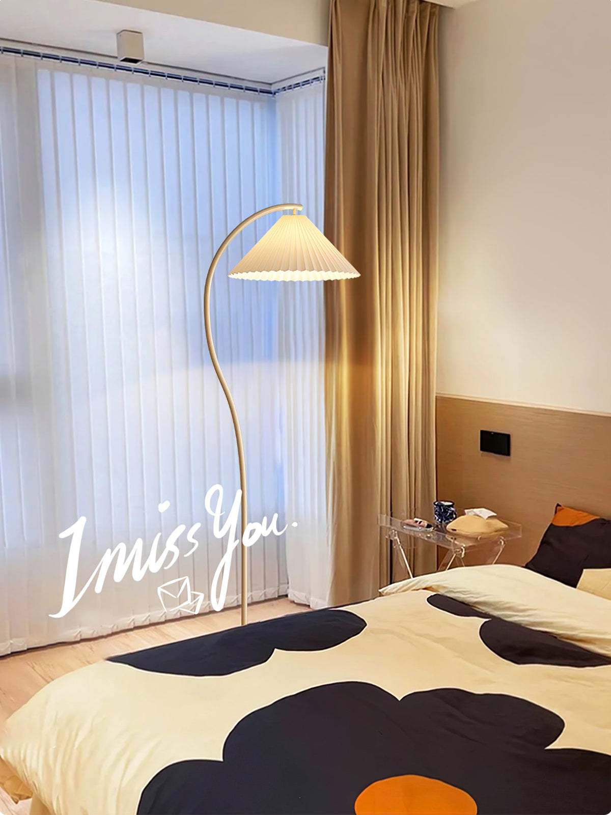Kide Vintage Floor Lamp