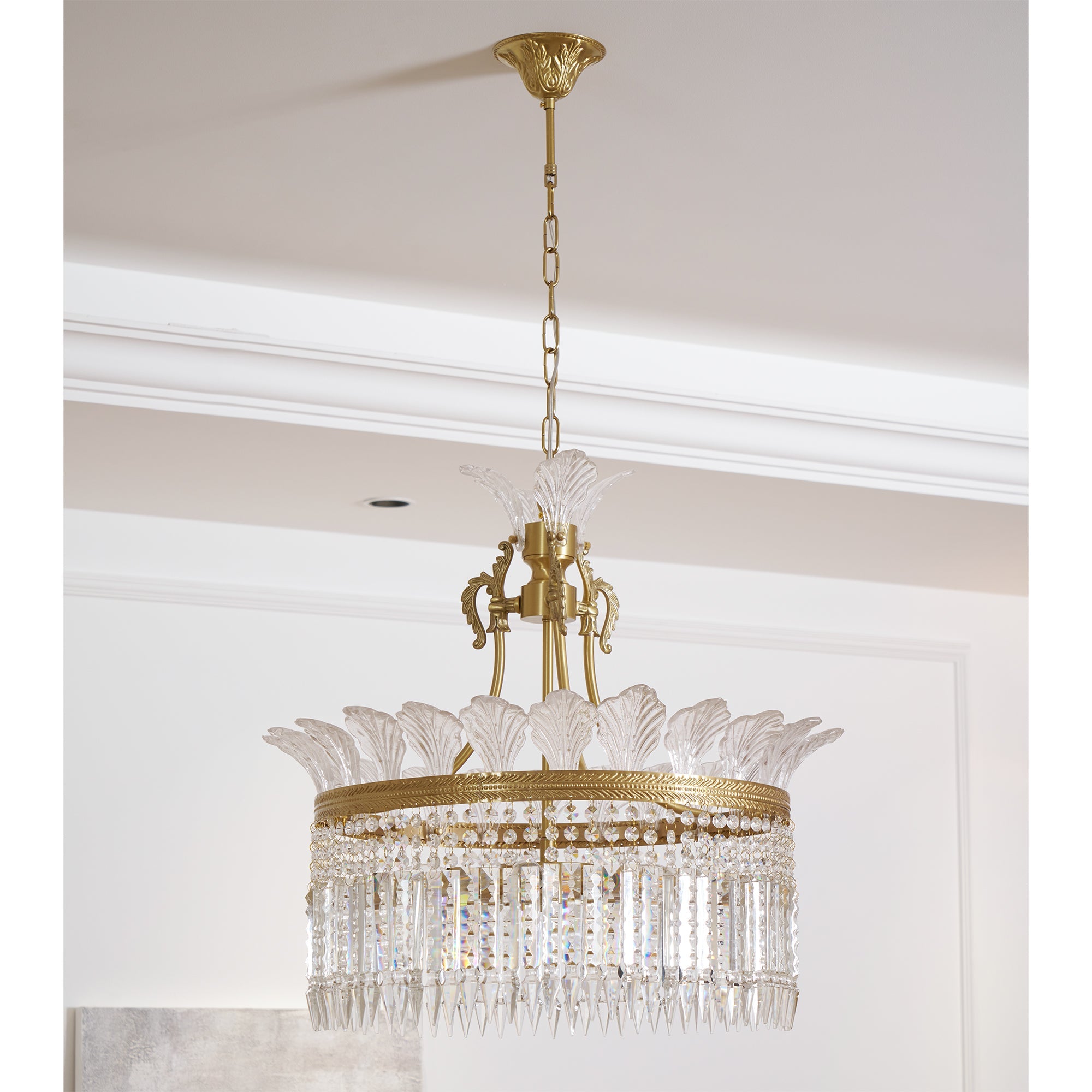 Velyra Chandelier