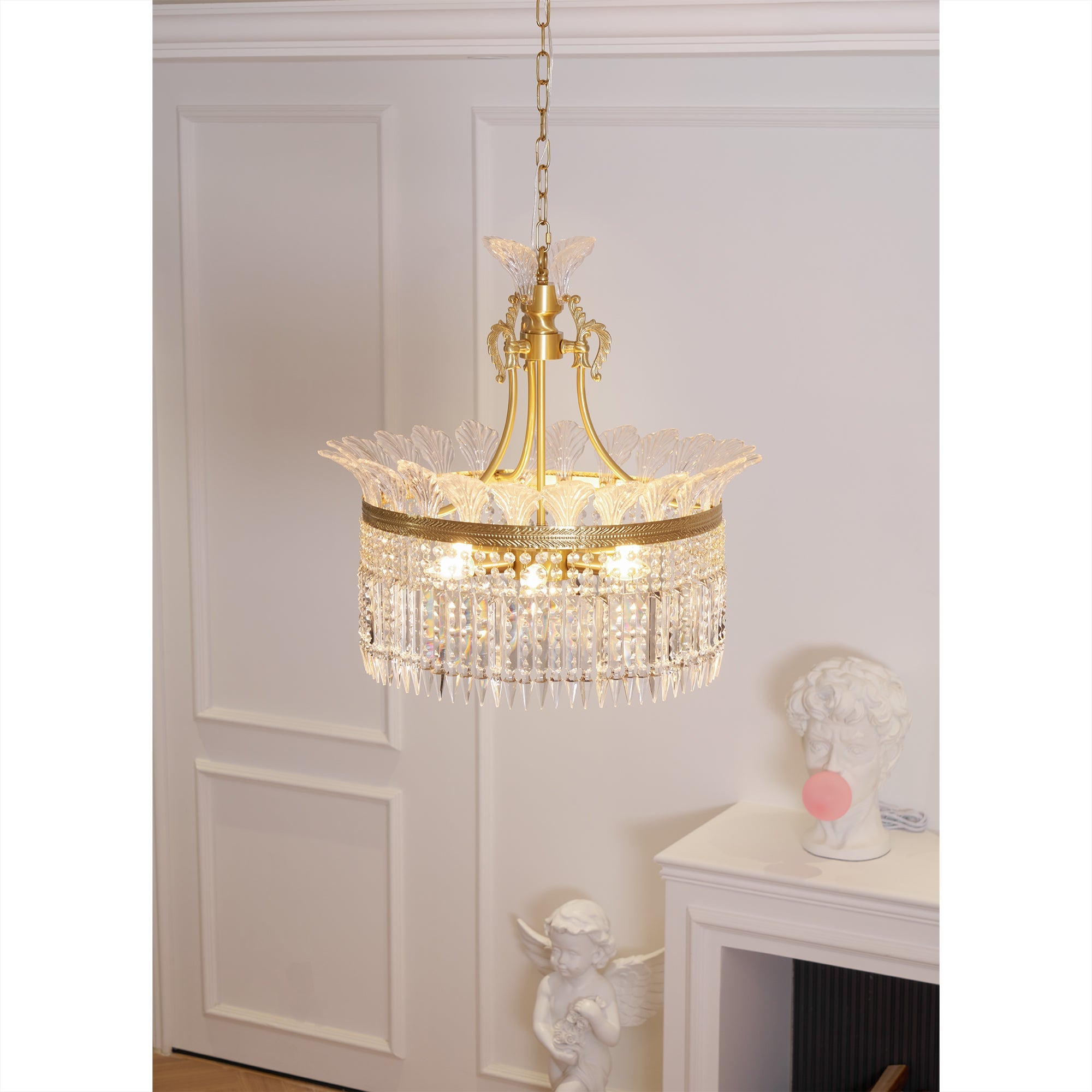 Velyra Chandelier