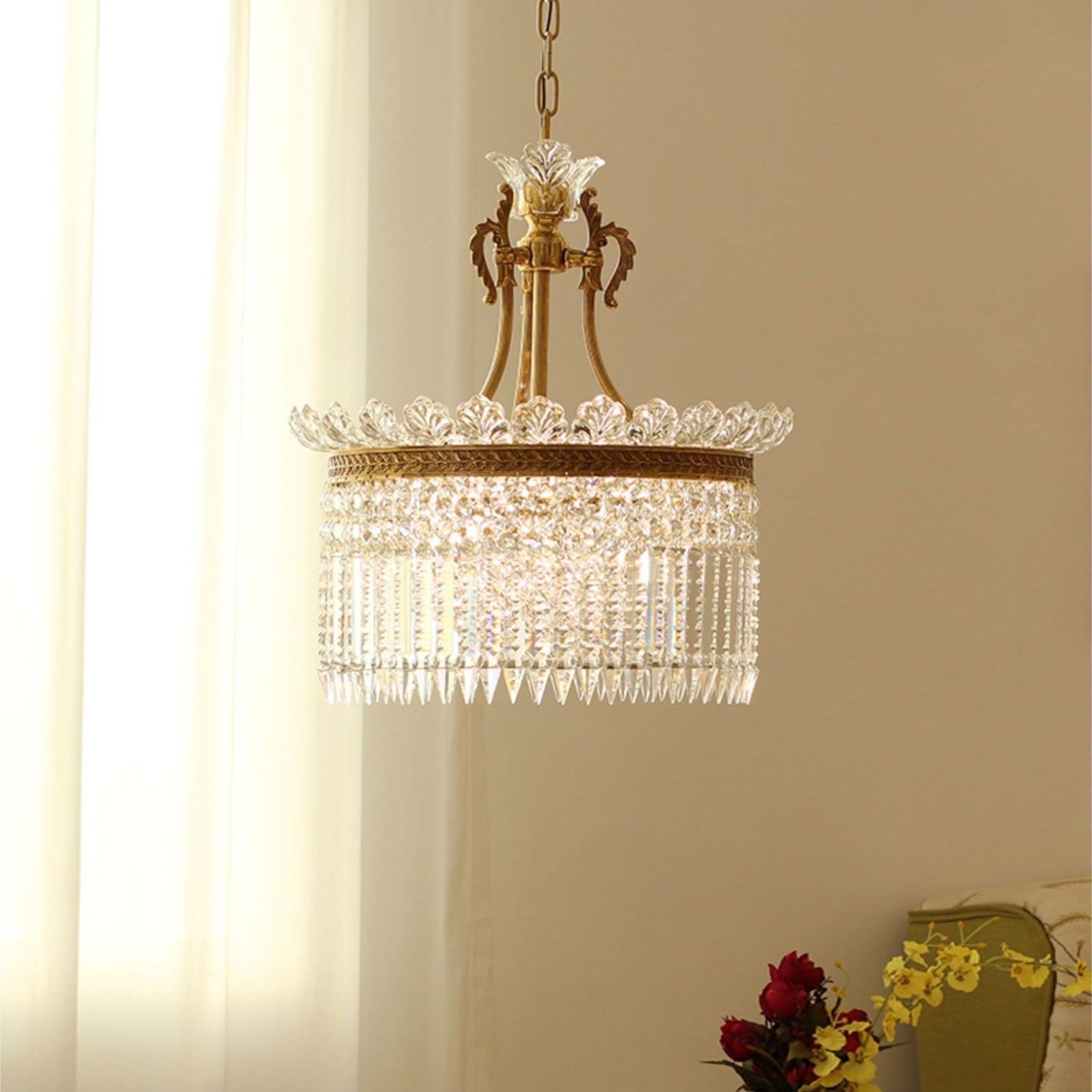 Velyra Chandelier