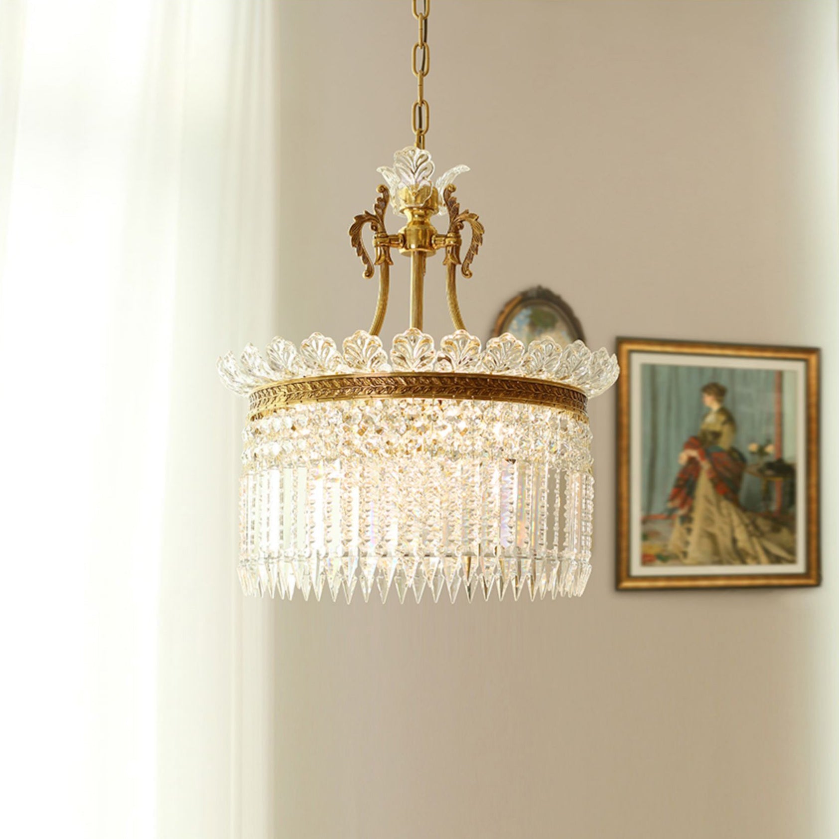 Velyra Chandelier