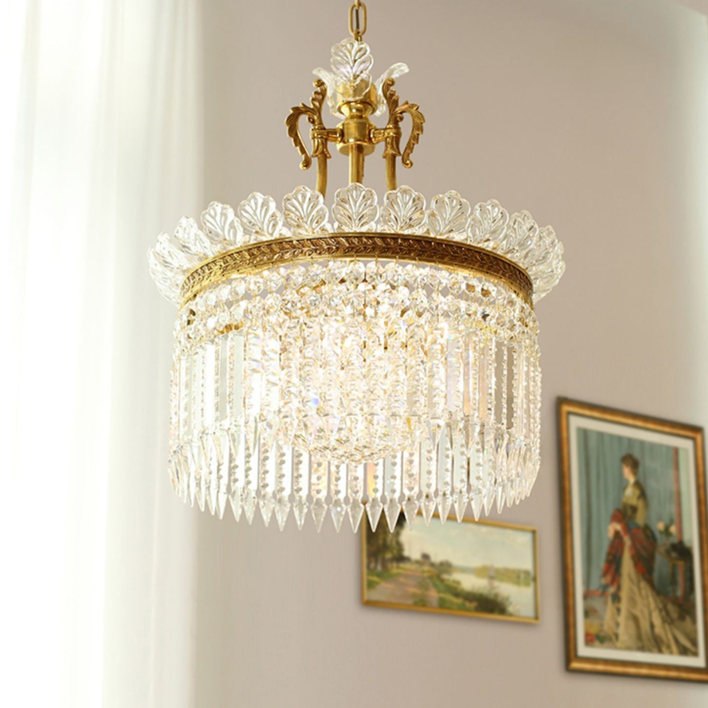 Velyra Chandelier