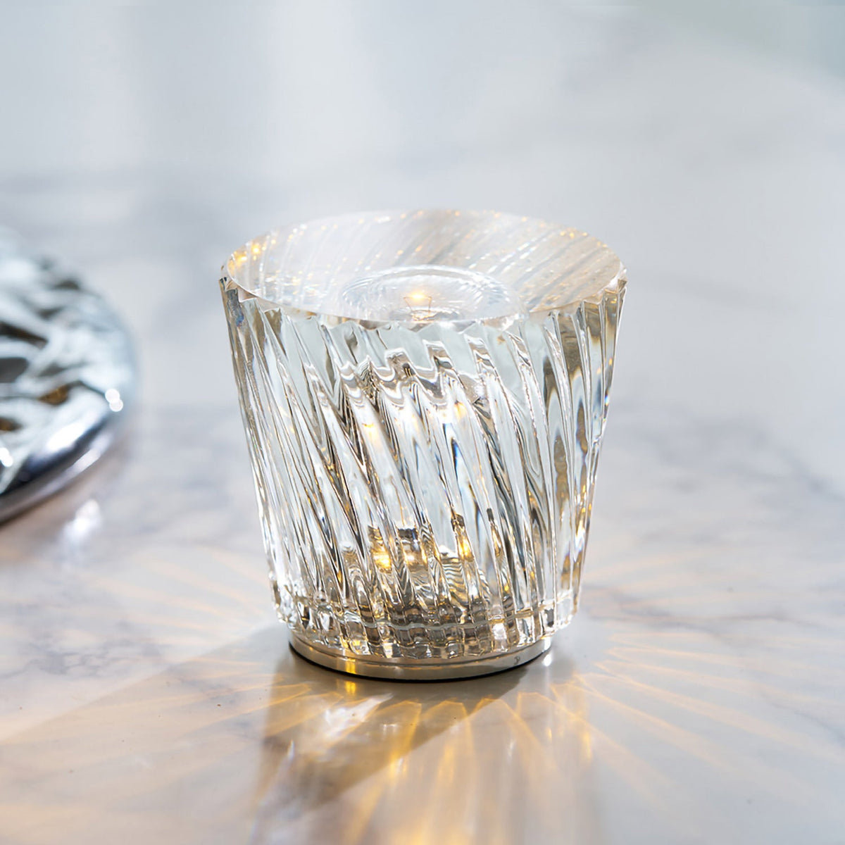Zijan Diamond Table Lamp