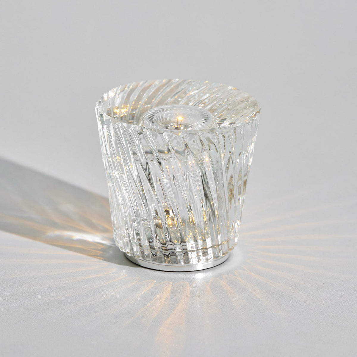Zijan Diamond Table Lamp