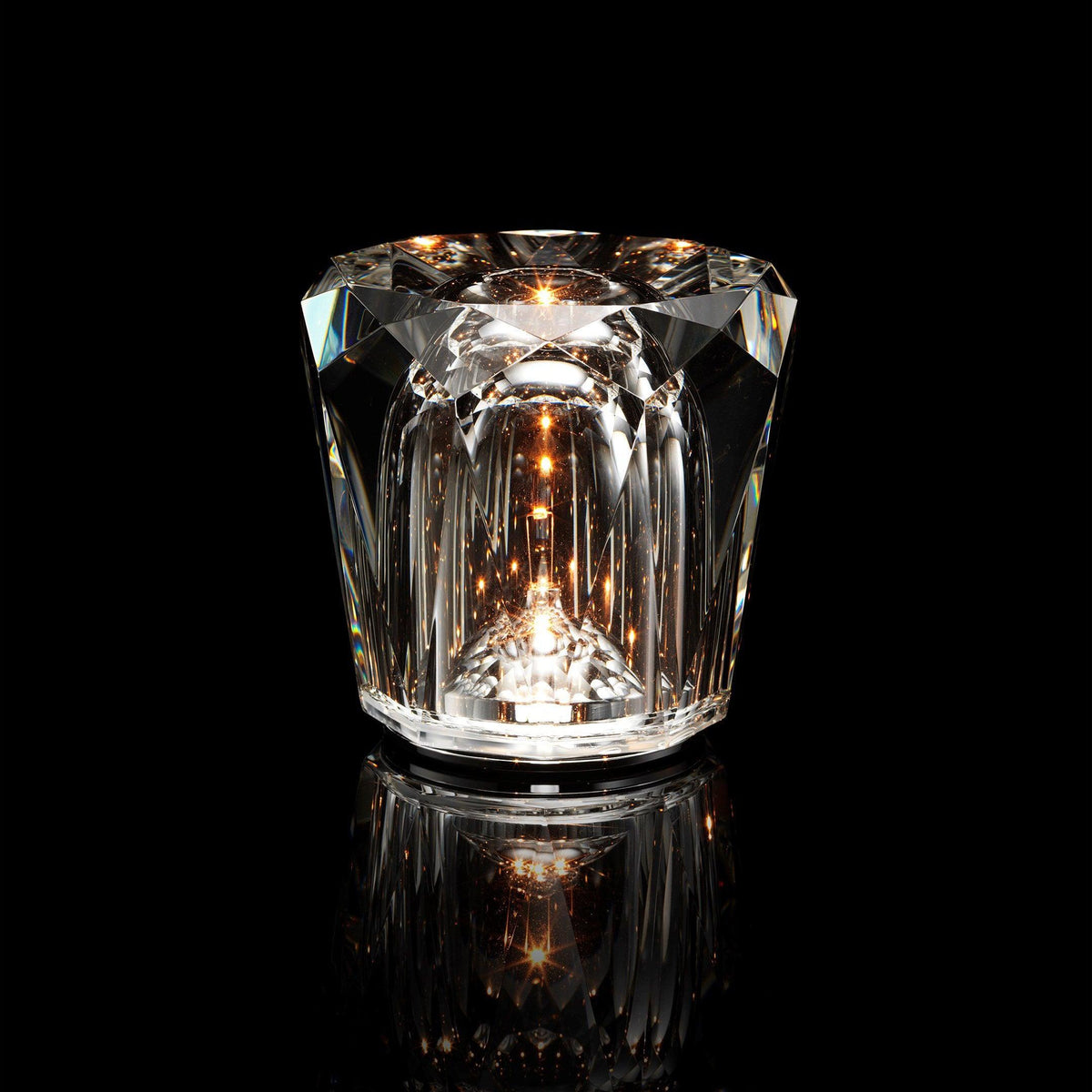 Zijan Diamond Table Lamp