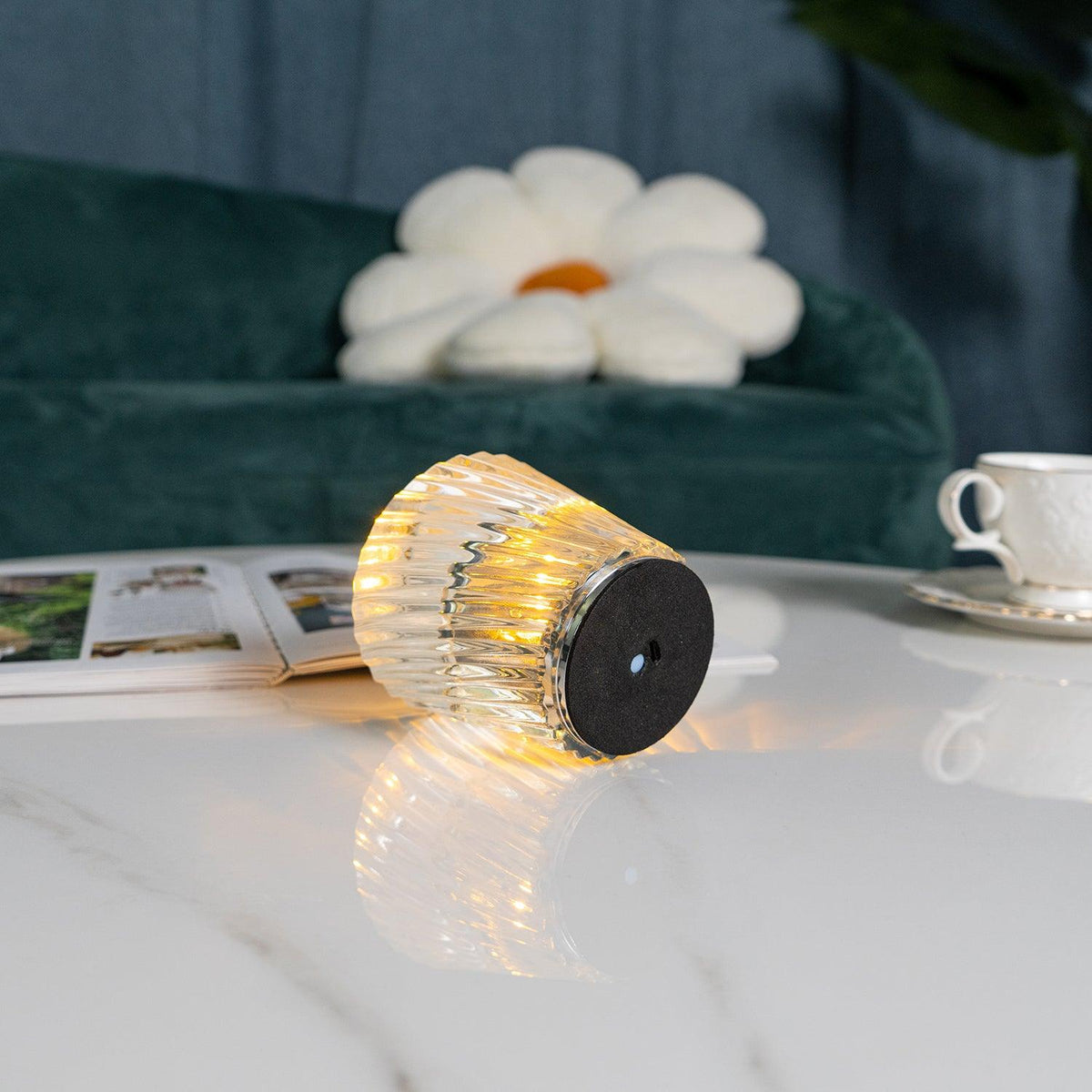 Zijan Diamond Table Lamp