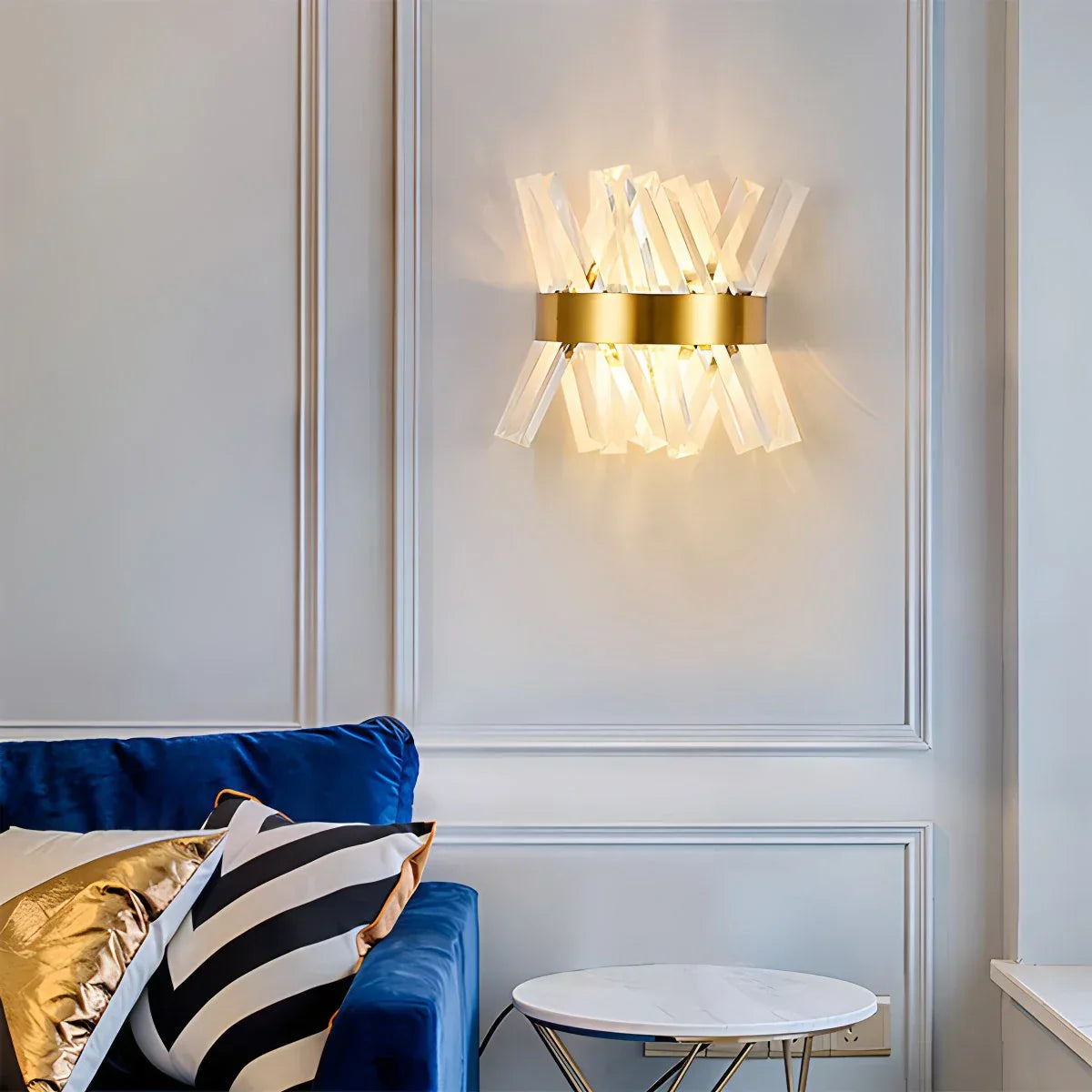 Sintur Crystal Wall Lamp