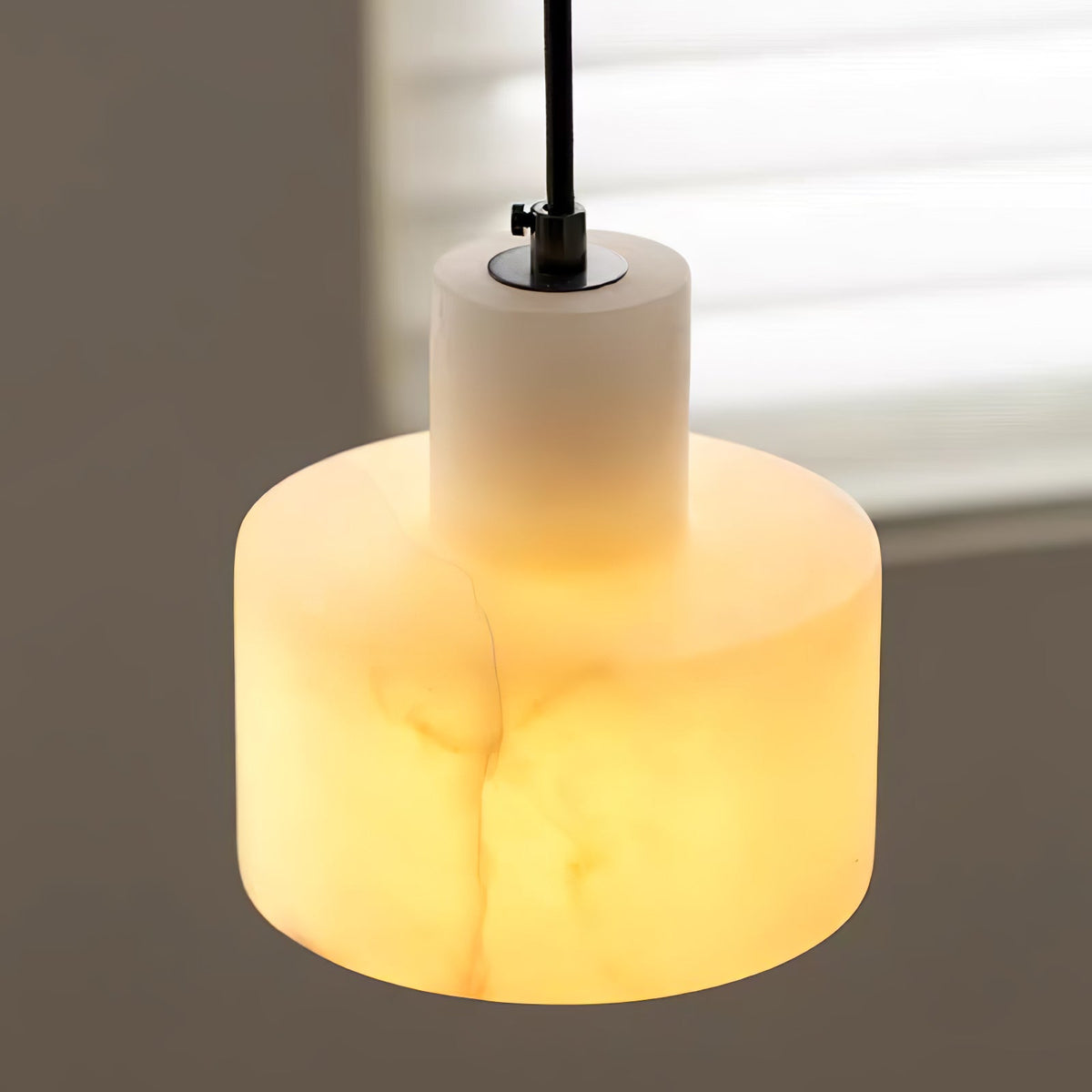 Sinekora Pendant Light