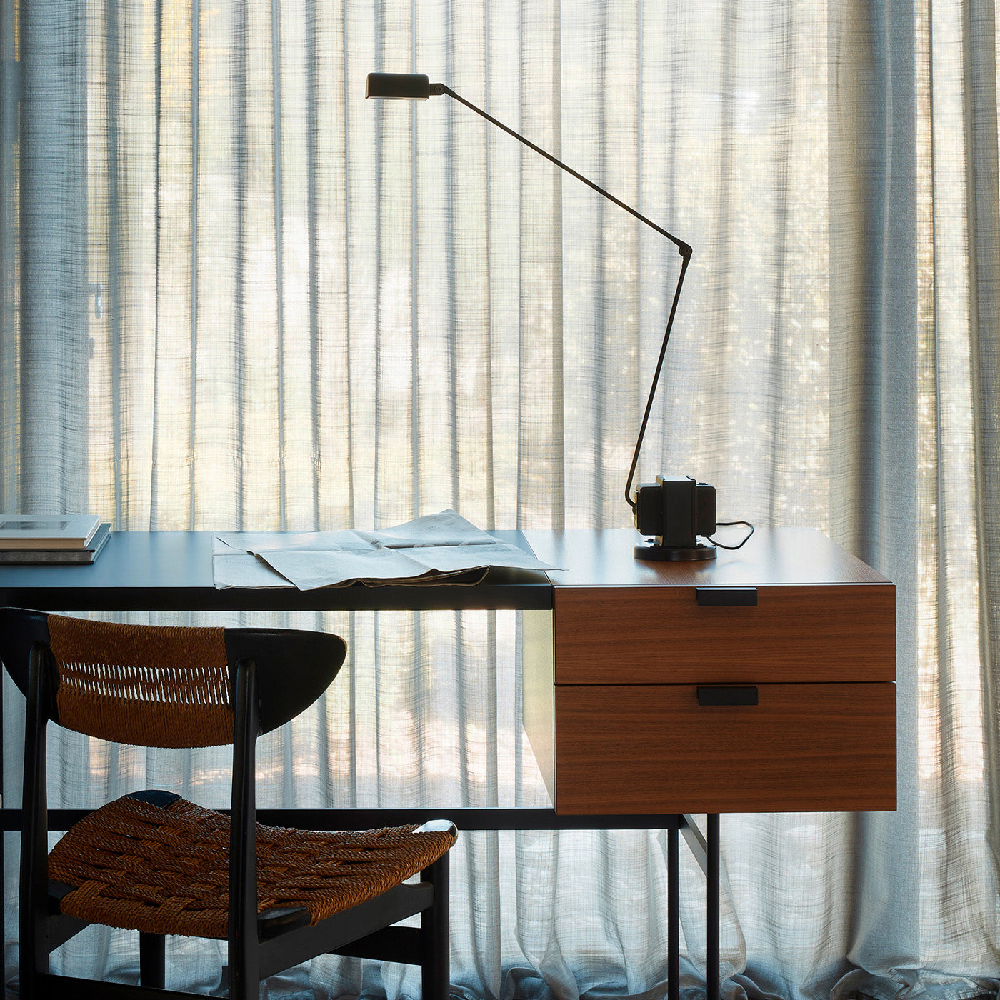 Arrosno Table Lamp