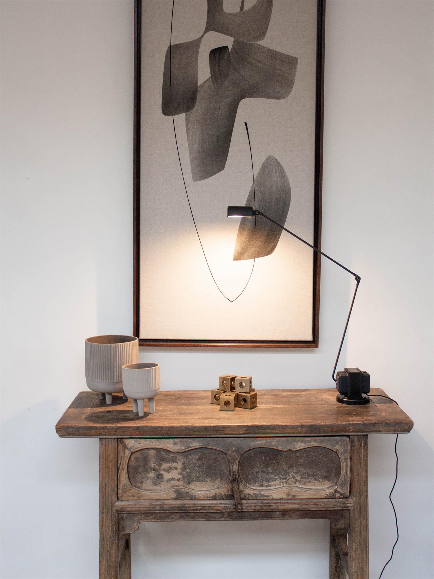 Arrosno Table Lamp