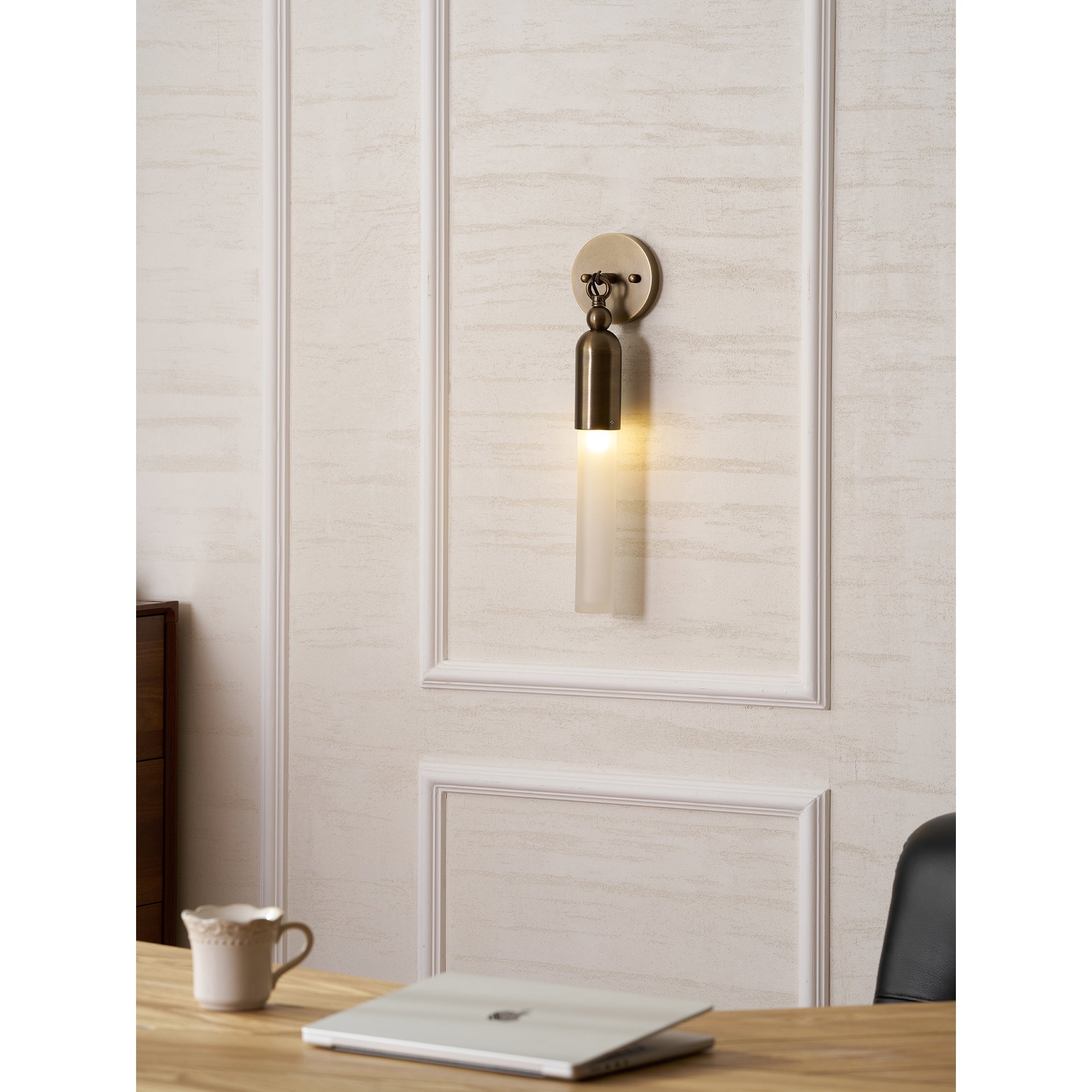 Beaveno Tube Wall Light