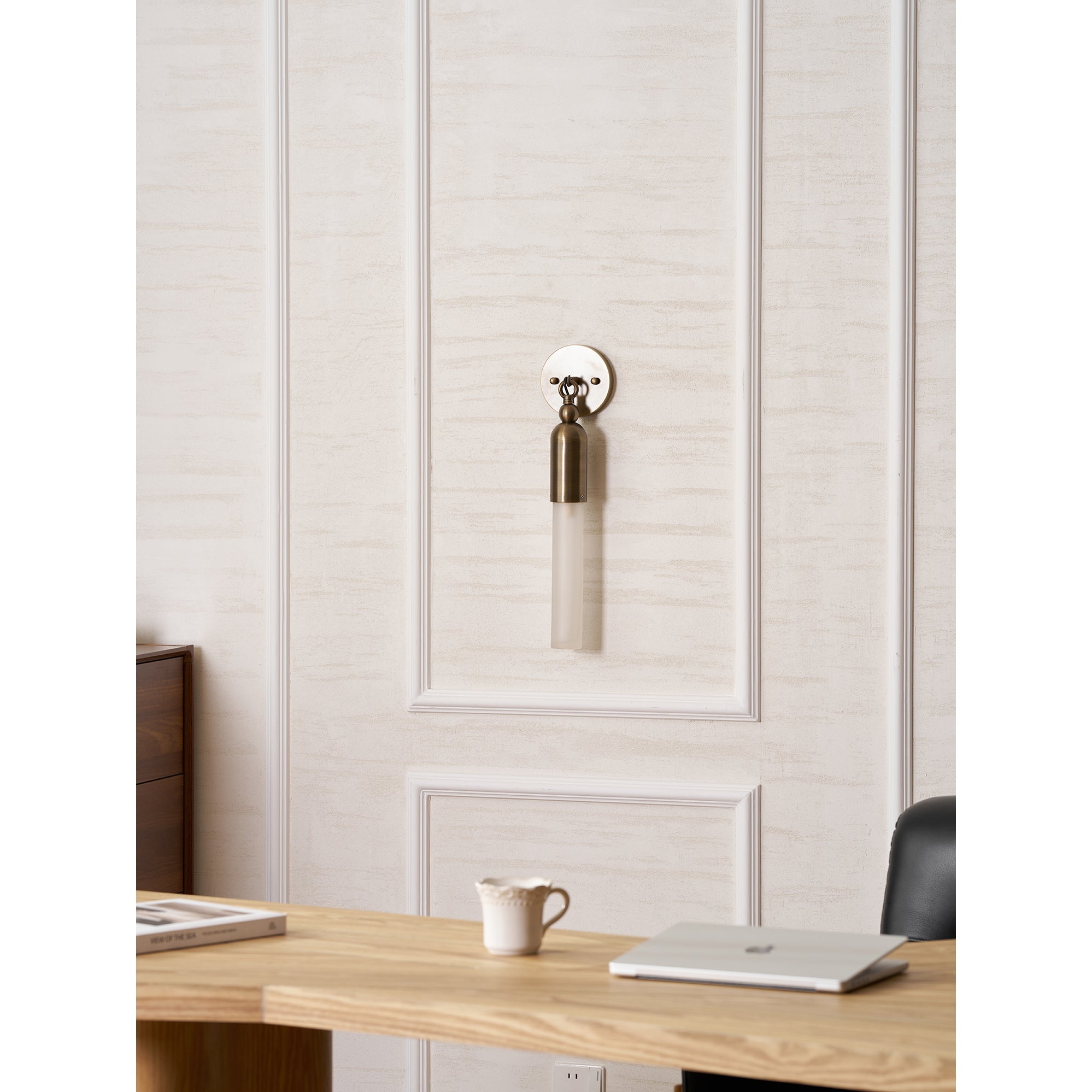 Beaveno Tube Wall Light