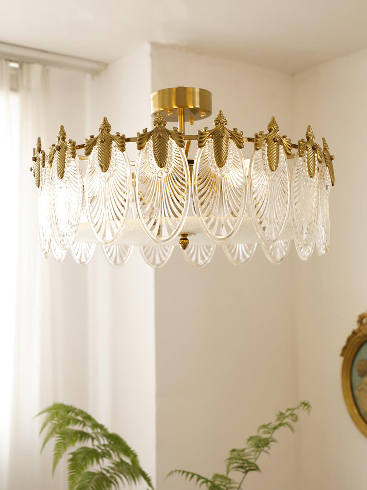 Ukuo Round Chandelier